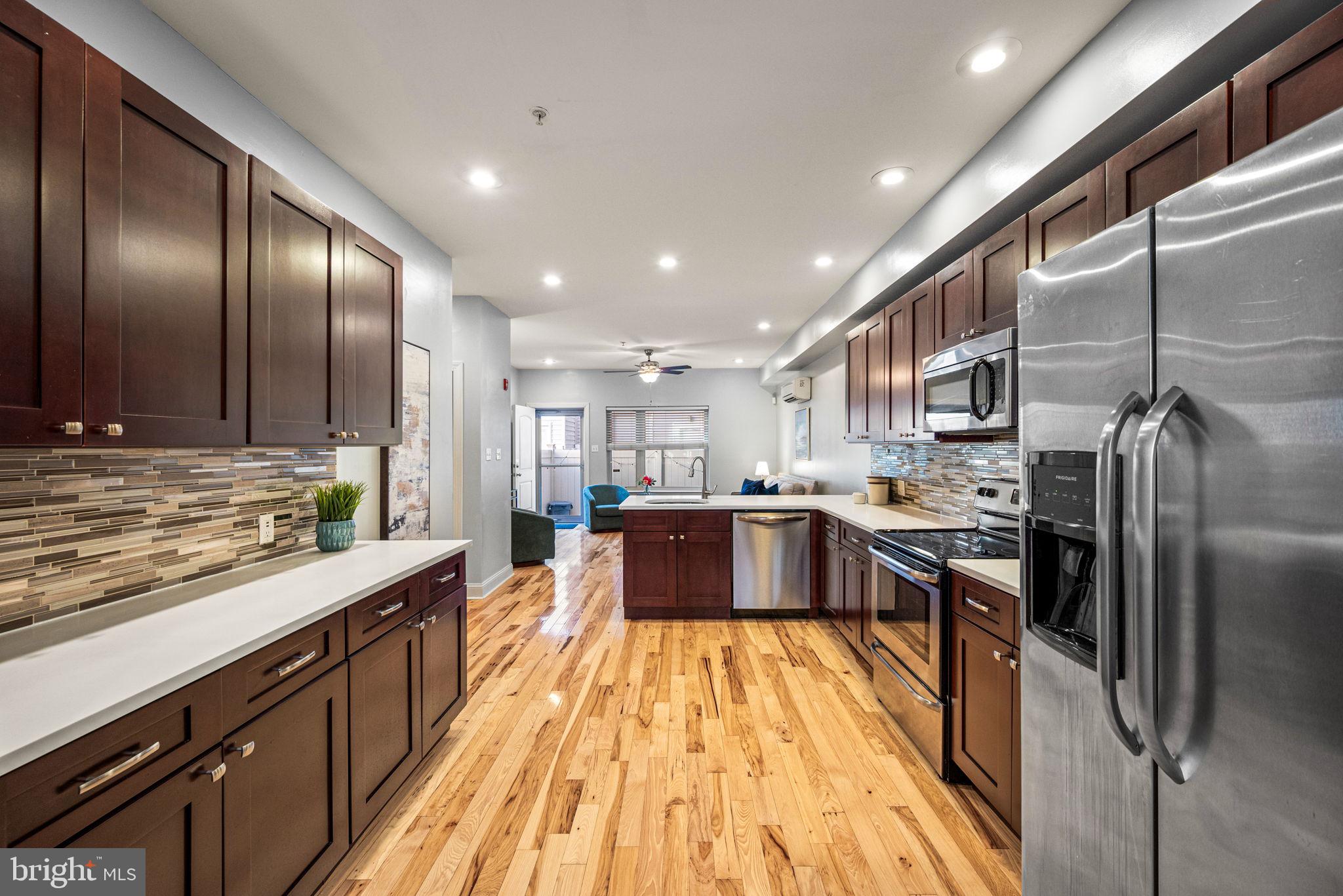 FRANCISVILLE - Residential