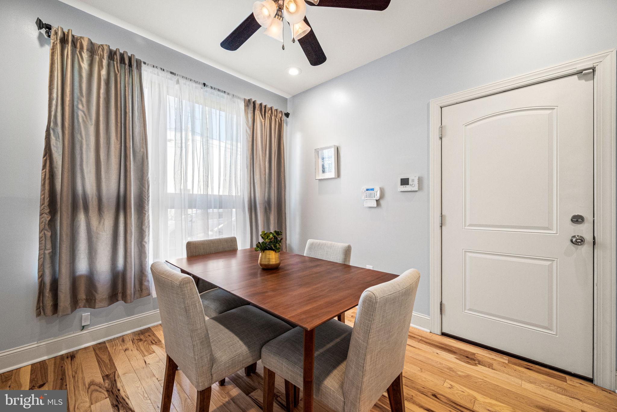 FRANCISVILLE - Residential