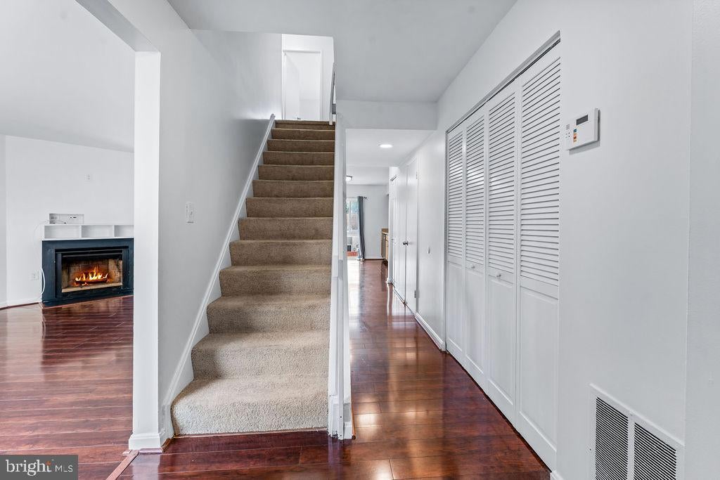 10390 FAULKNER RIDGE CIRCLE 4-8