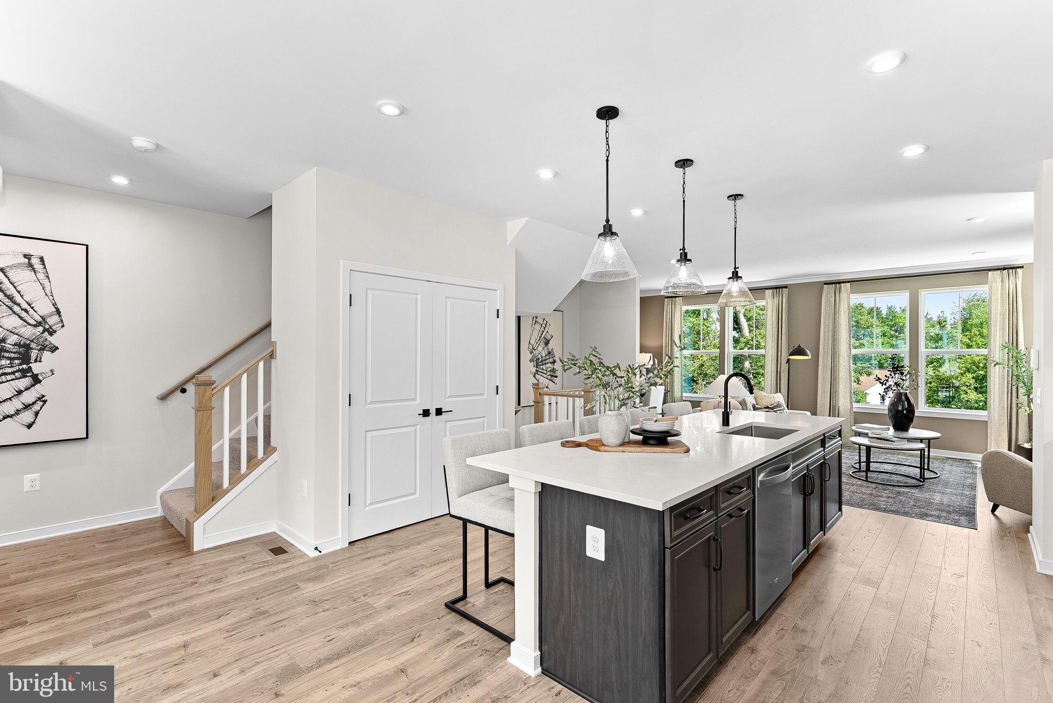 54321 MYSTIC MAROON TERRACE