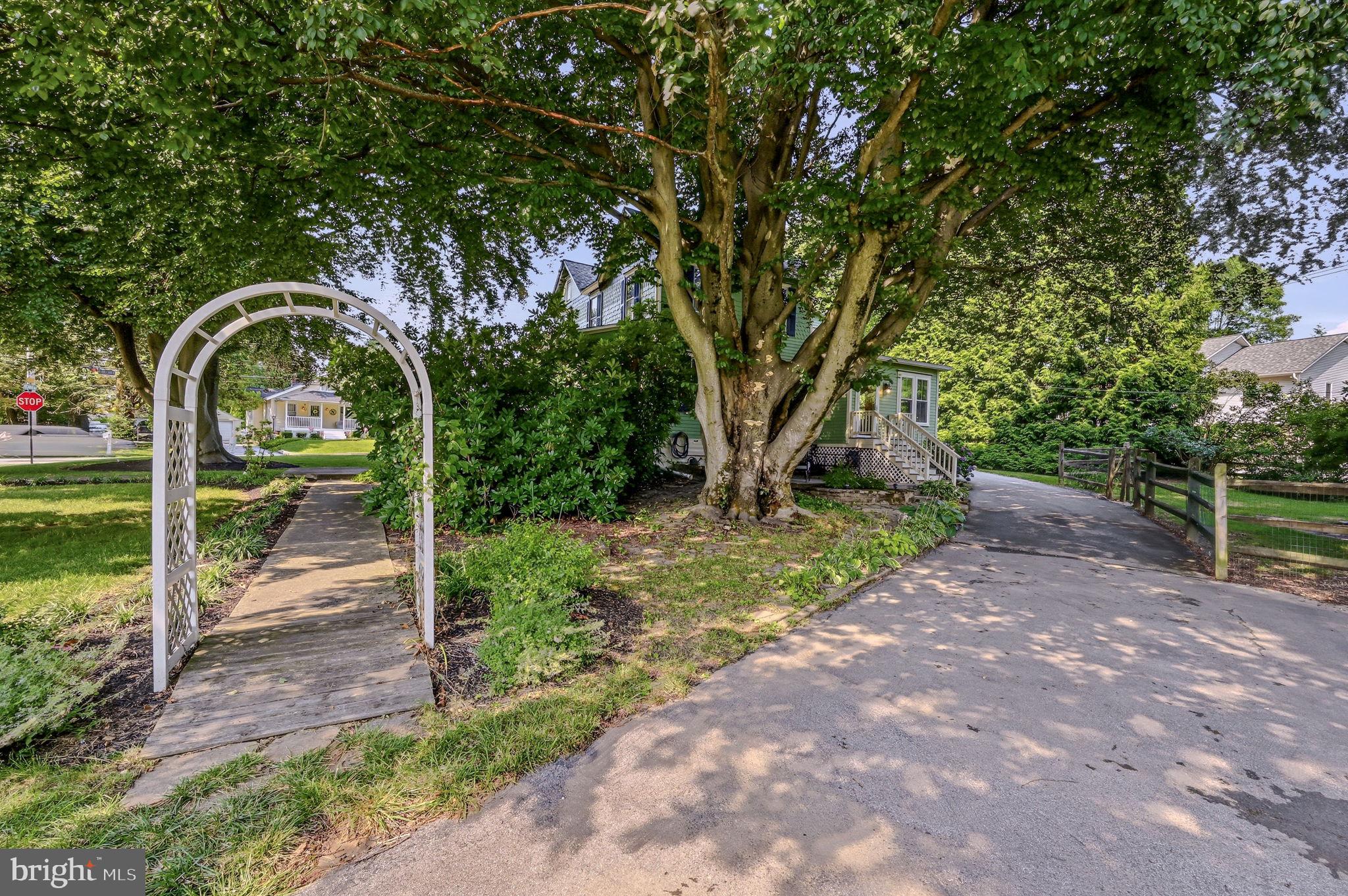 2552 NAAMANS CREEK ROAD
