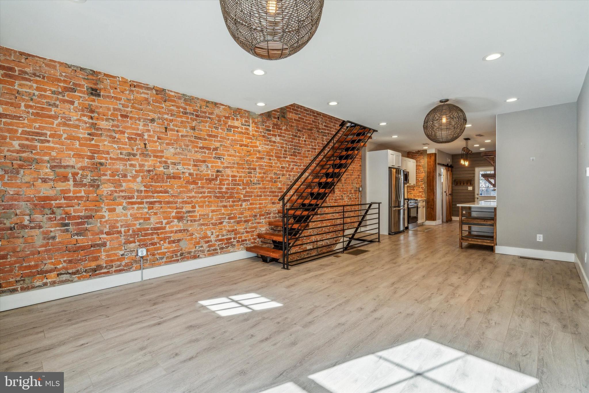 GRAYS FERRY - Residential