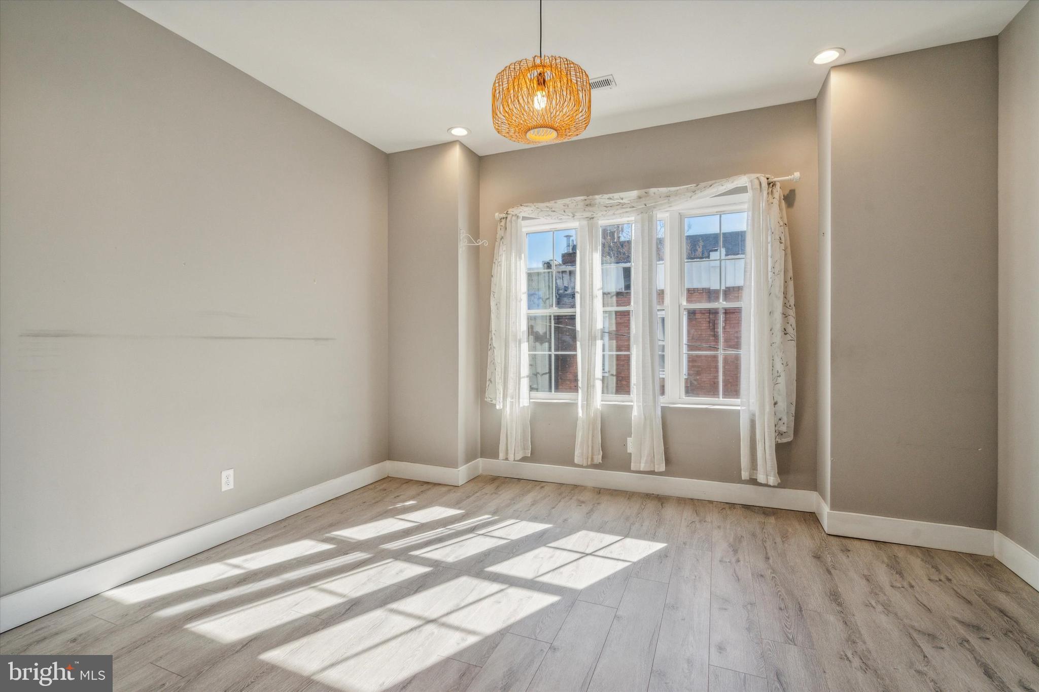 GRAYS FERRY - Residential