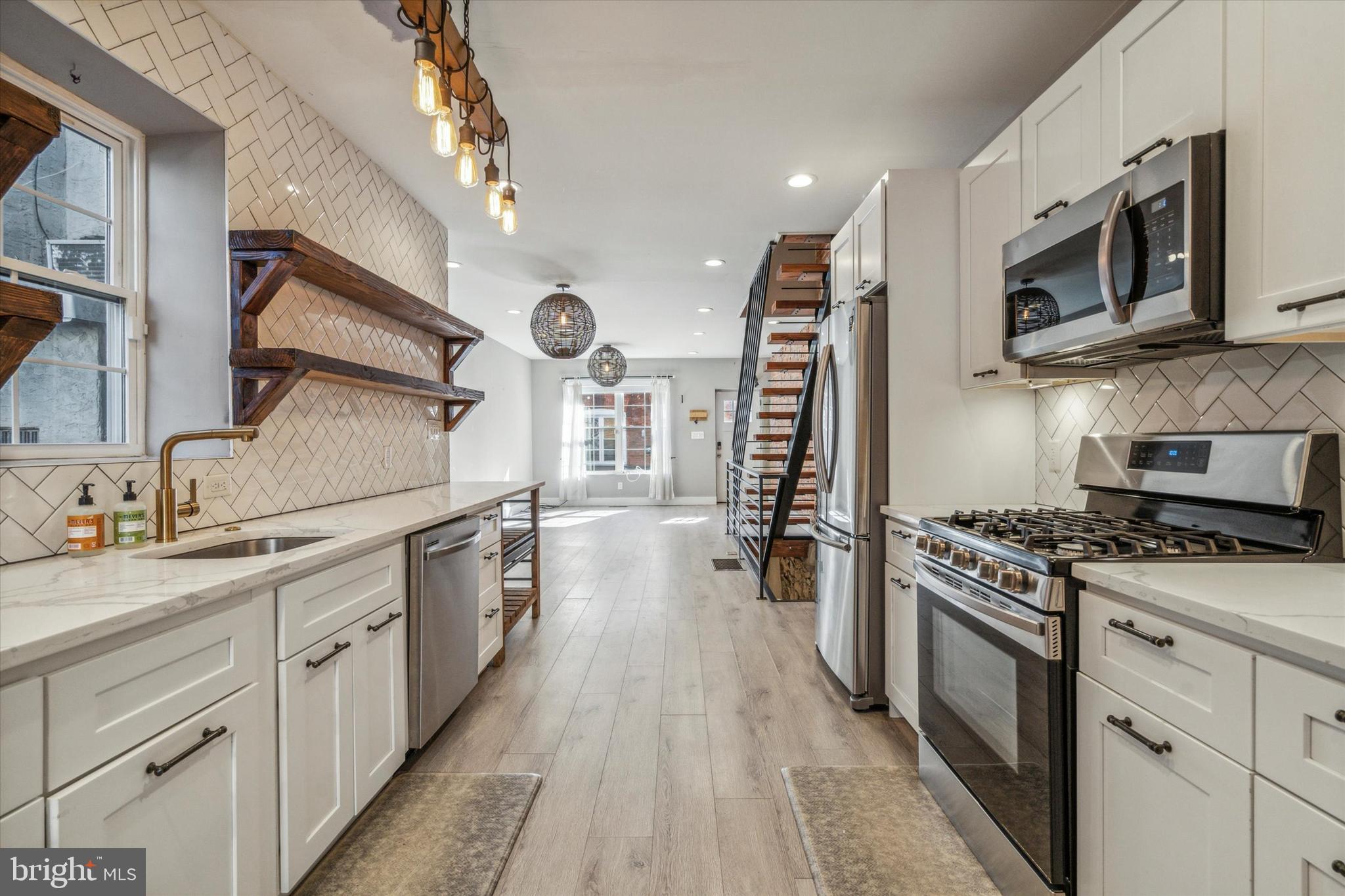 GRAYS FERRY - Residential