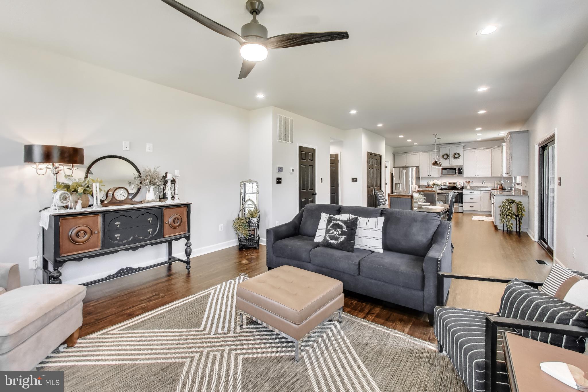 PORTOBELLO ESTATES - Residential