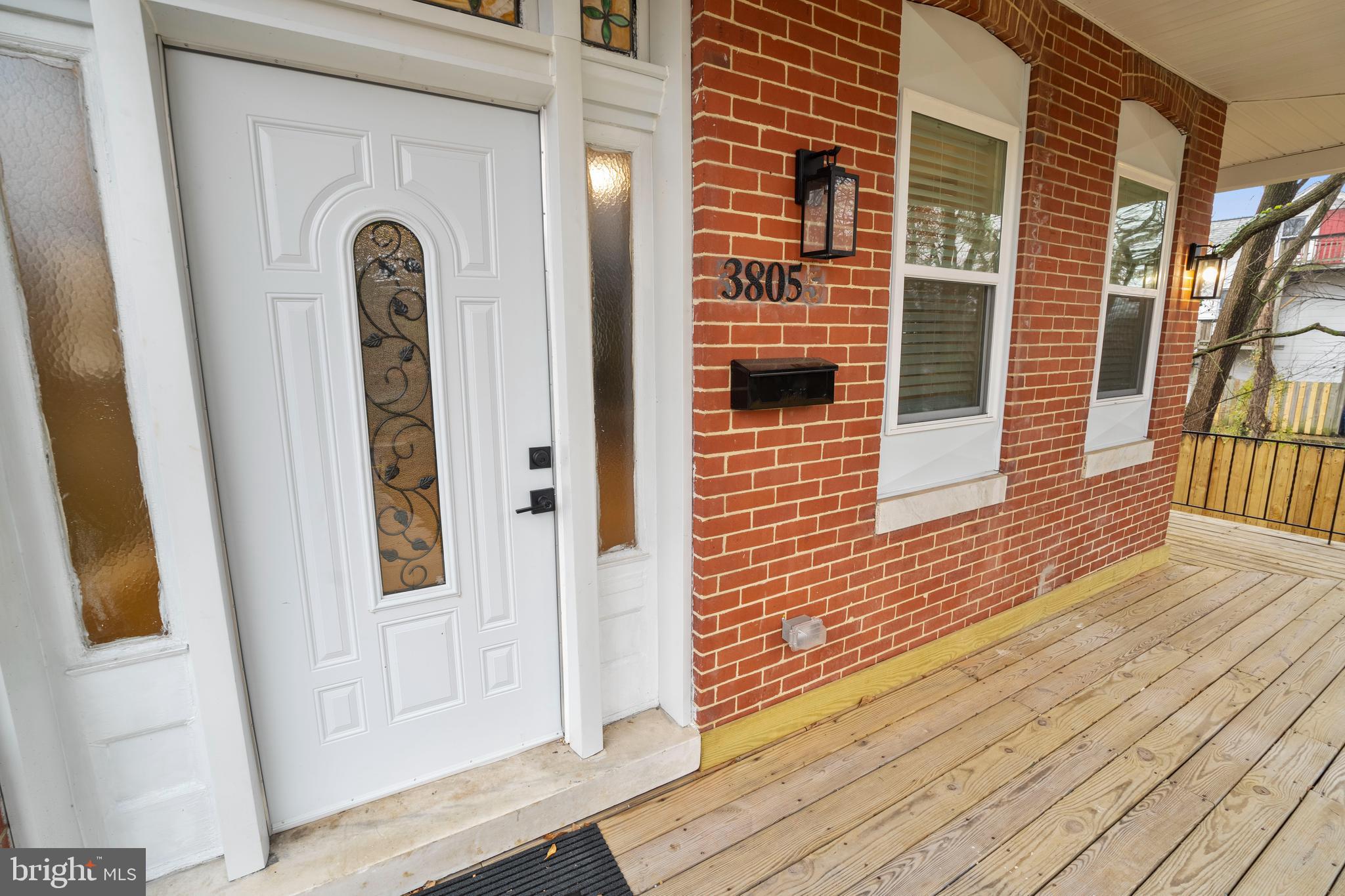 WAVERLY - Residential Lease