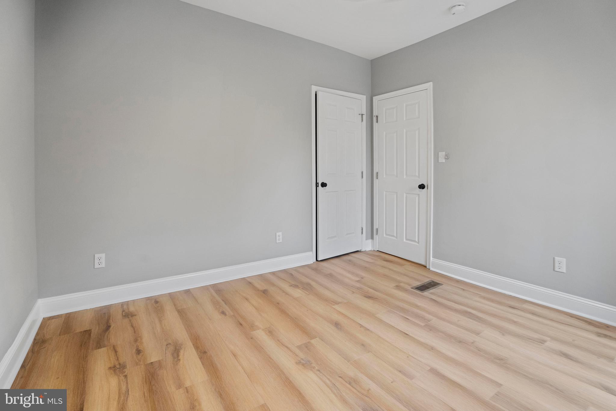 WAVERLY - Residential Lease