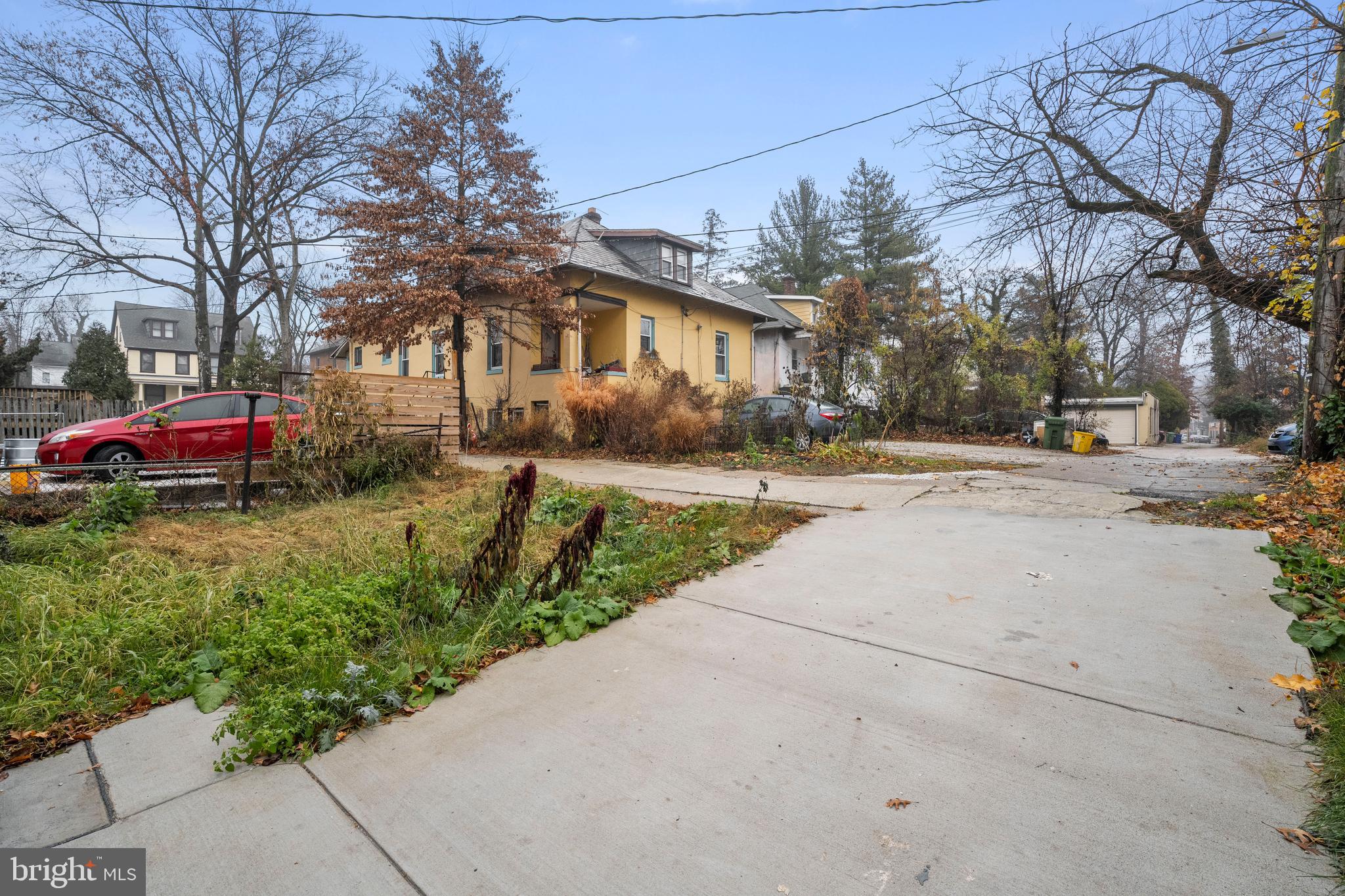 WAVERLY - Residential Lease