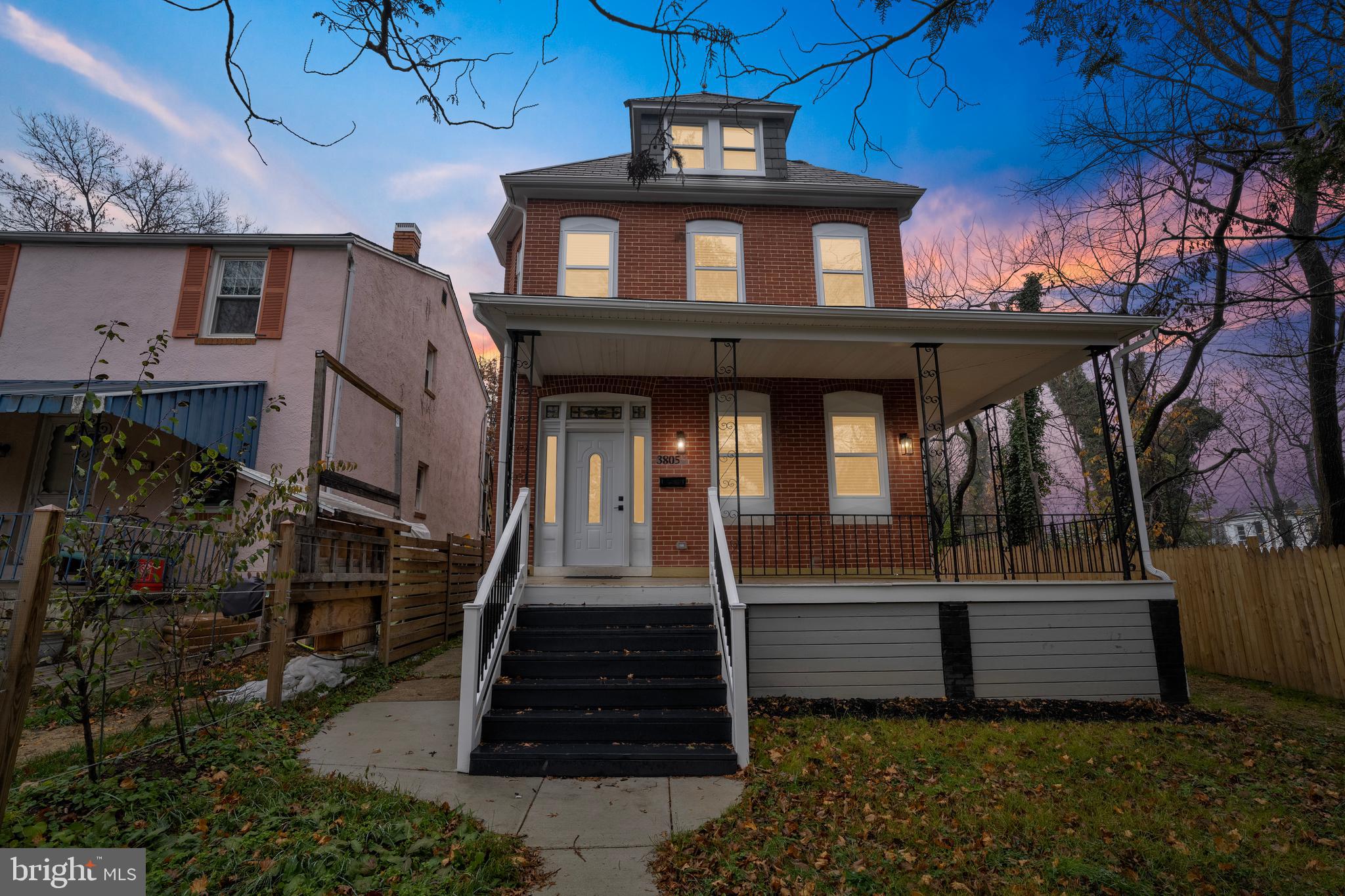 WAVERLY - Residential Lease