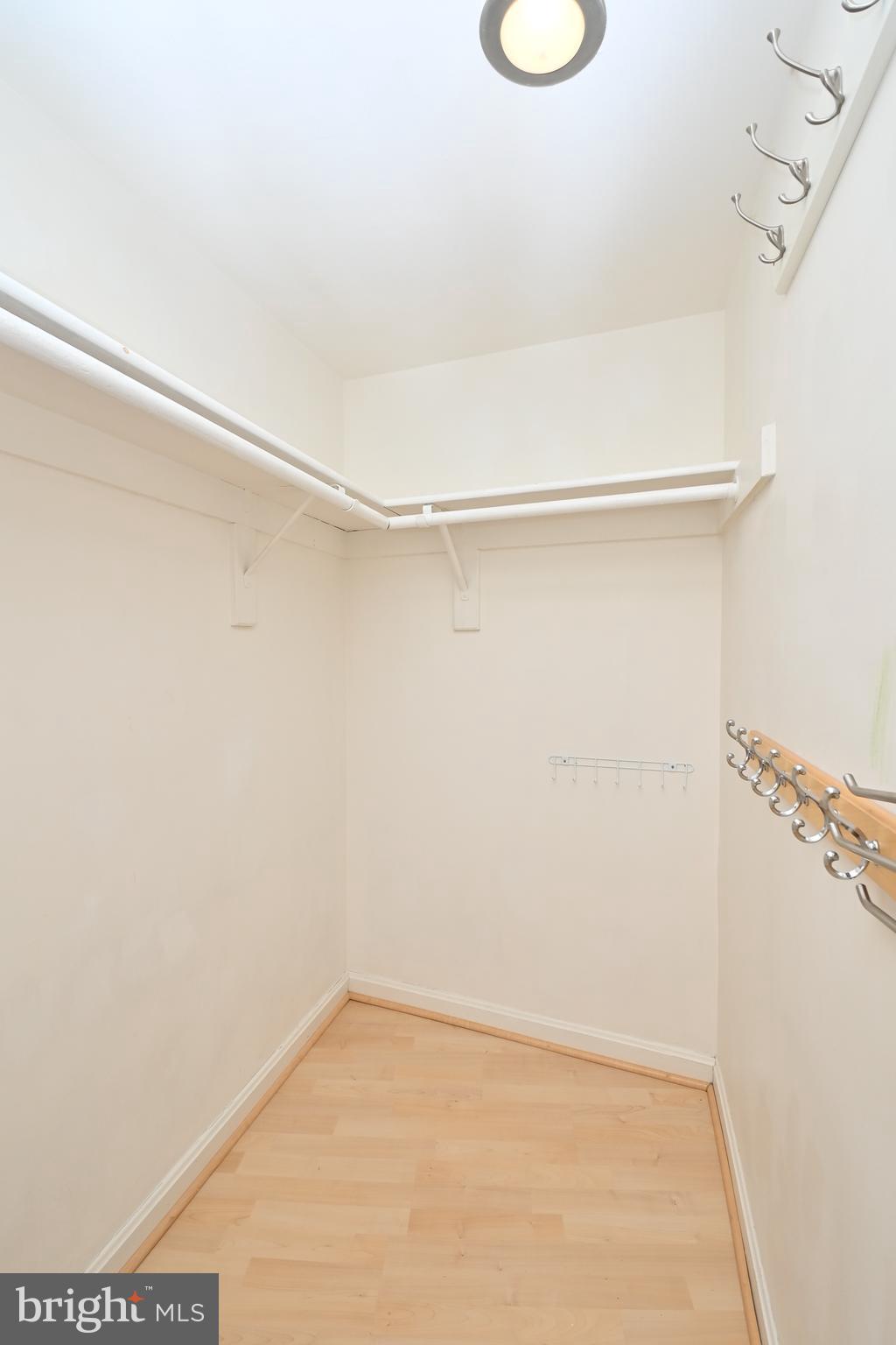 THE REPRESENTATIVE - Residential Lease