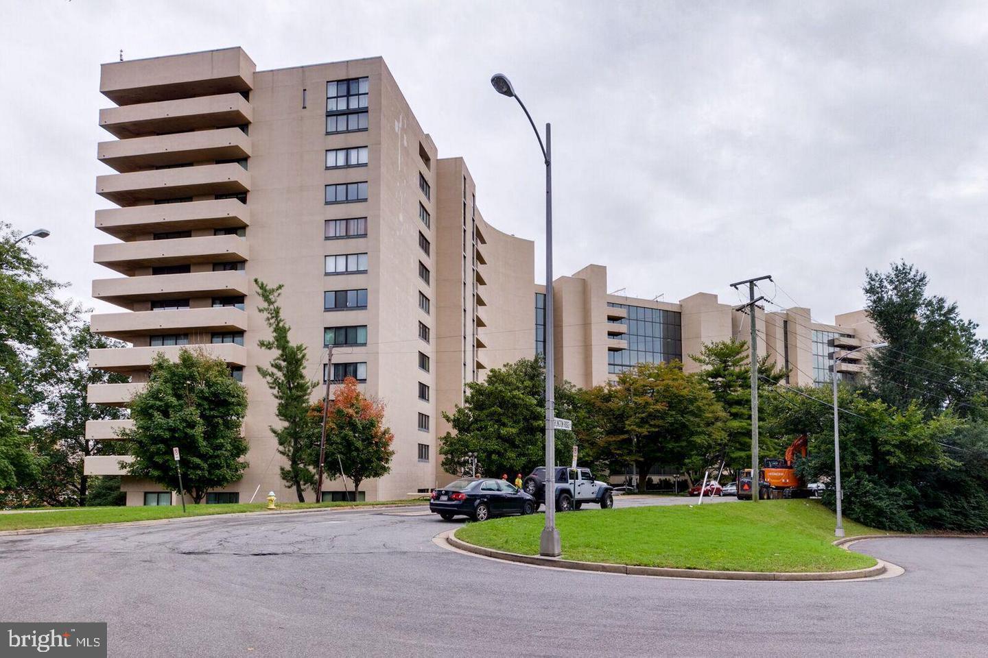 THE REPRESENTATIVE - Residential Lease