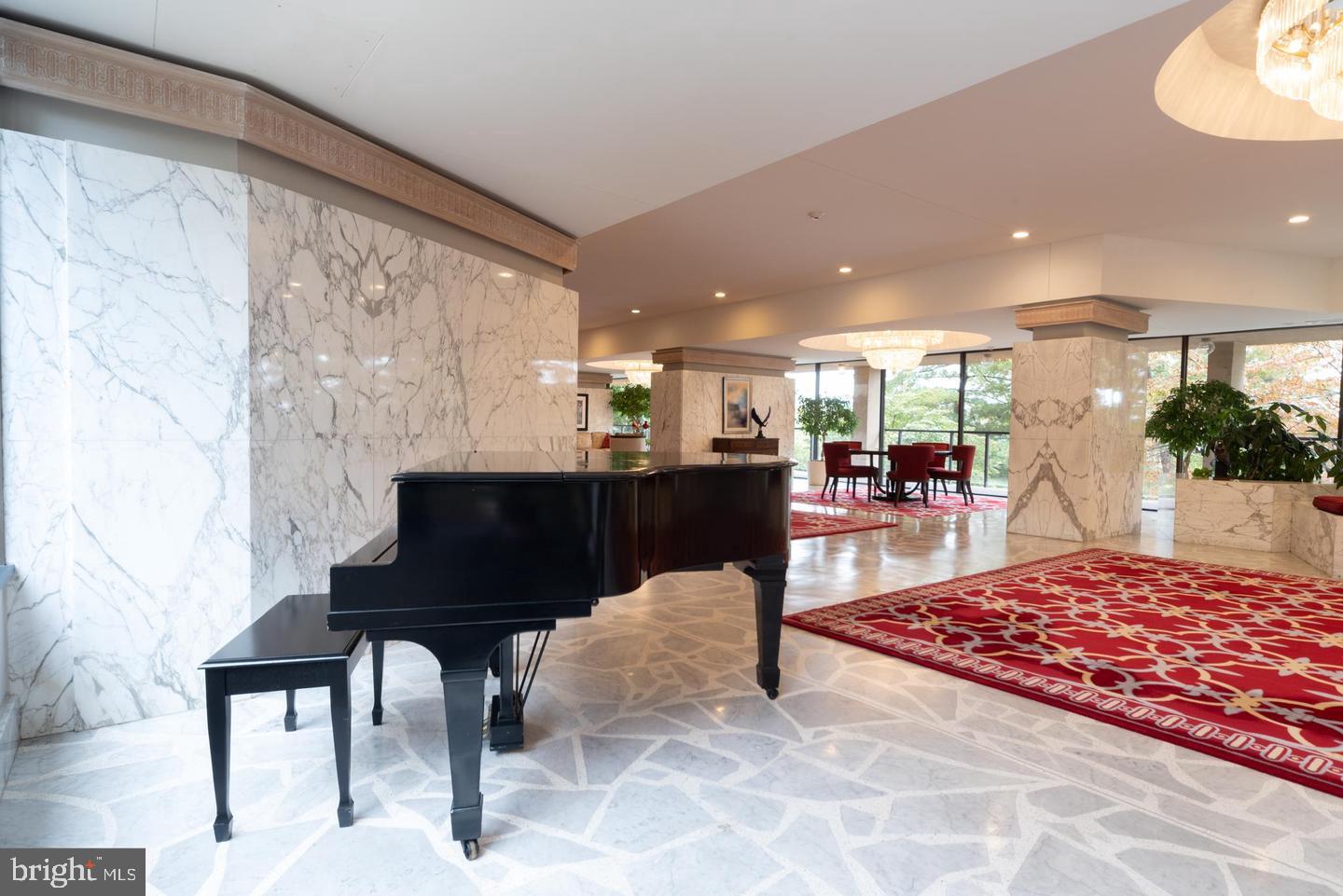 THE REPRESENTATIVE - Residential Lease