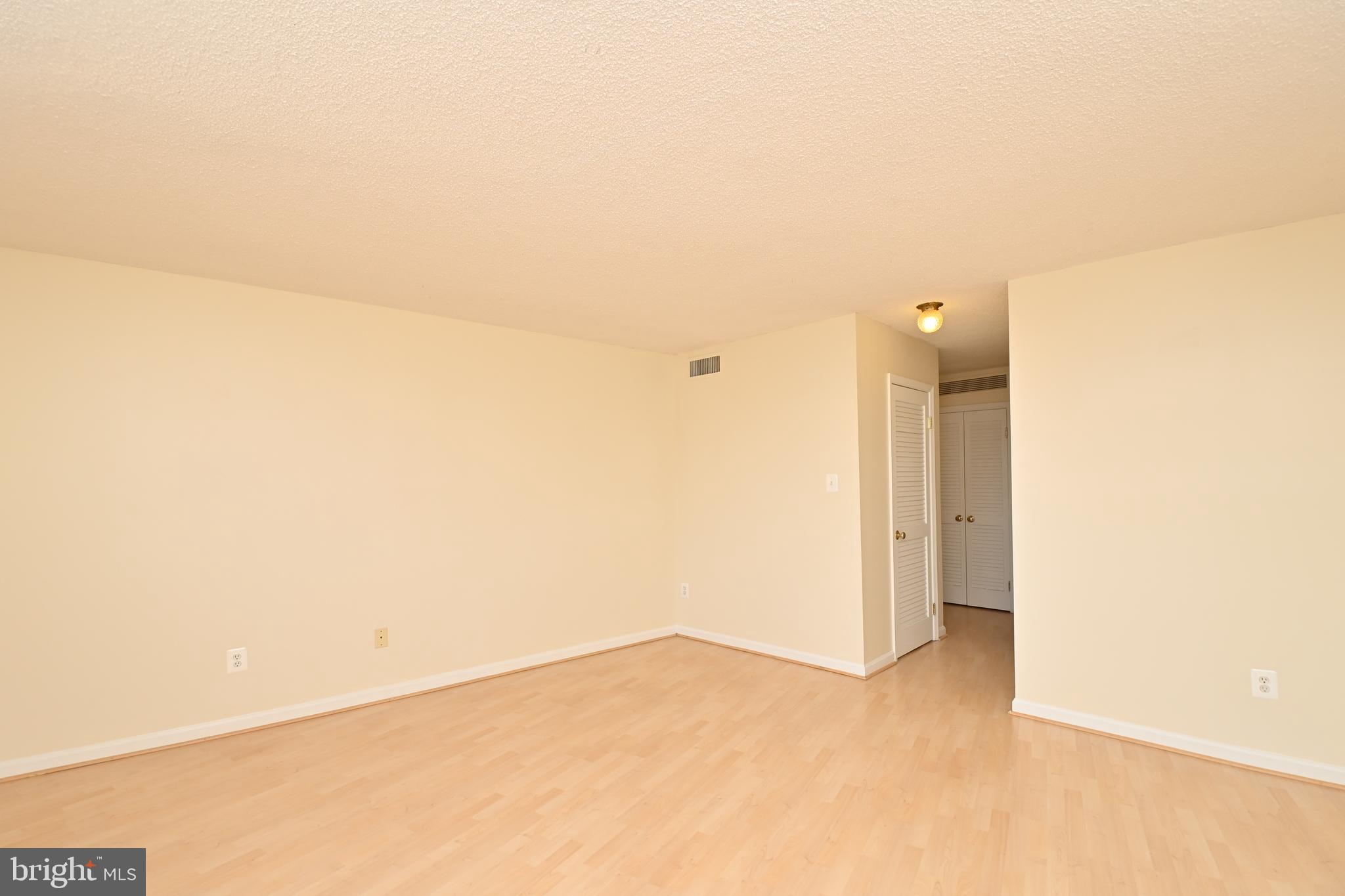 THE REPRESENTATIVE - Residential Lease