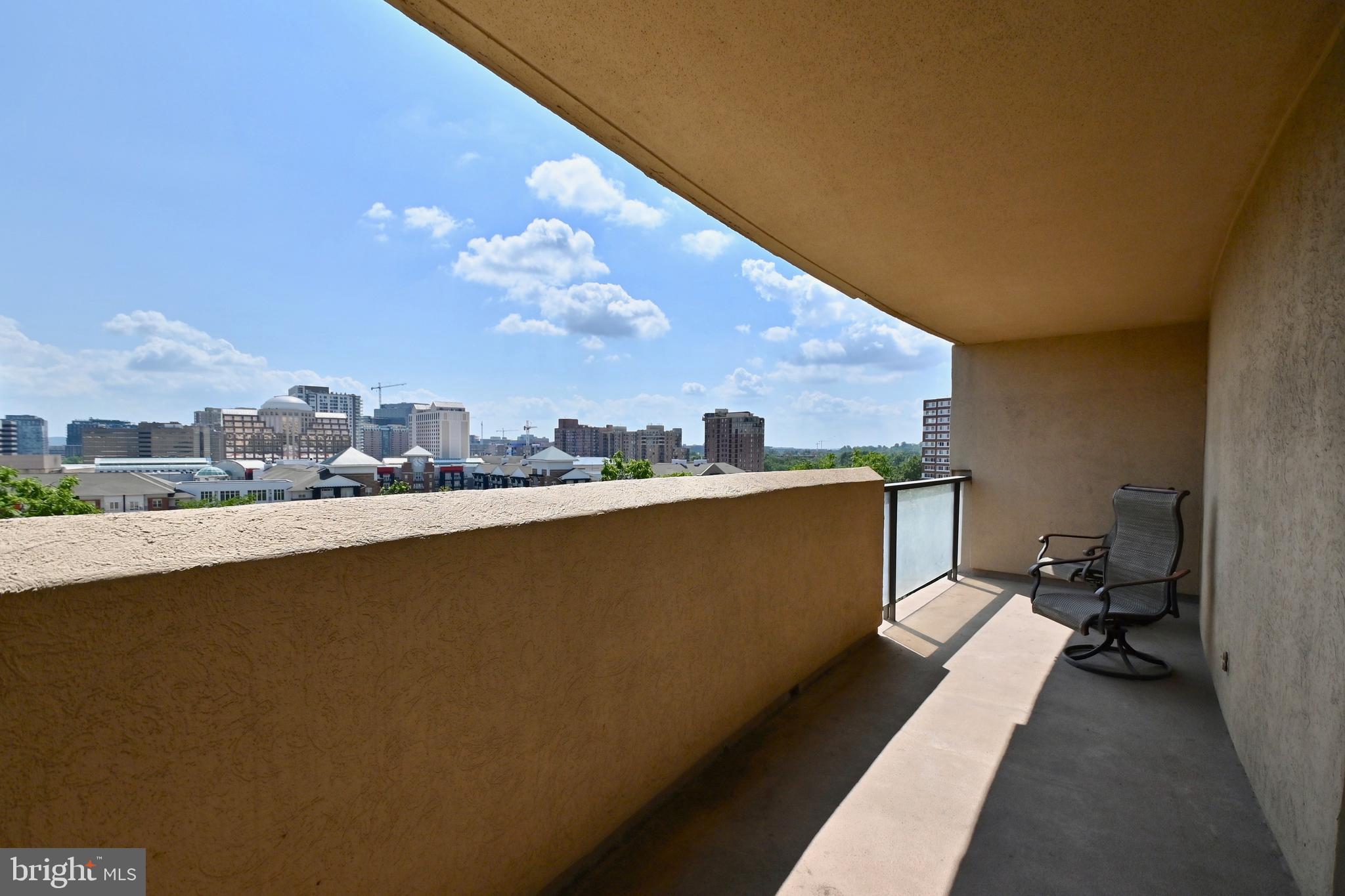 THE REPRESENTATIVE - Residential Lease