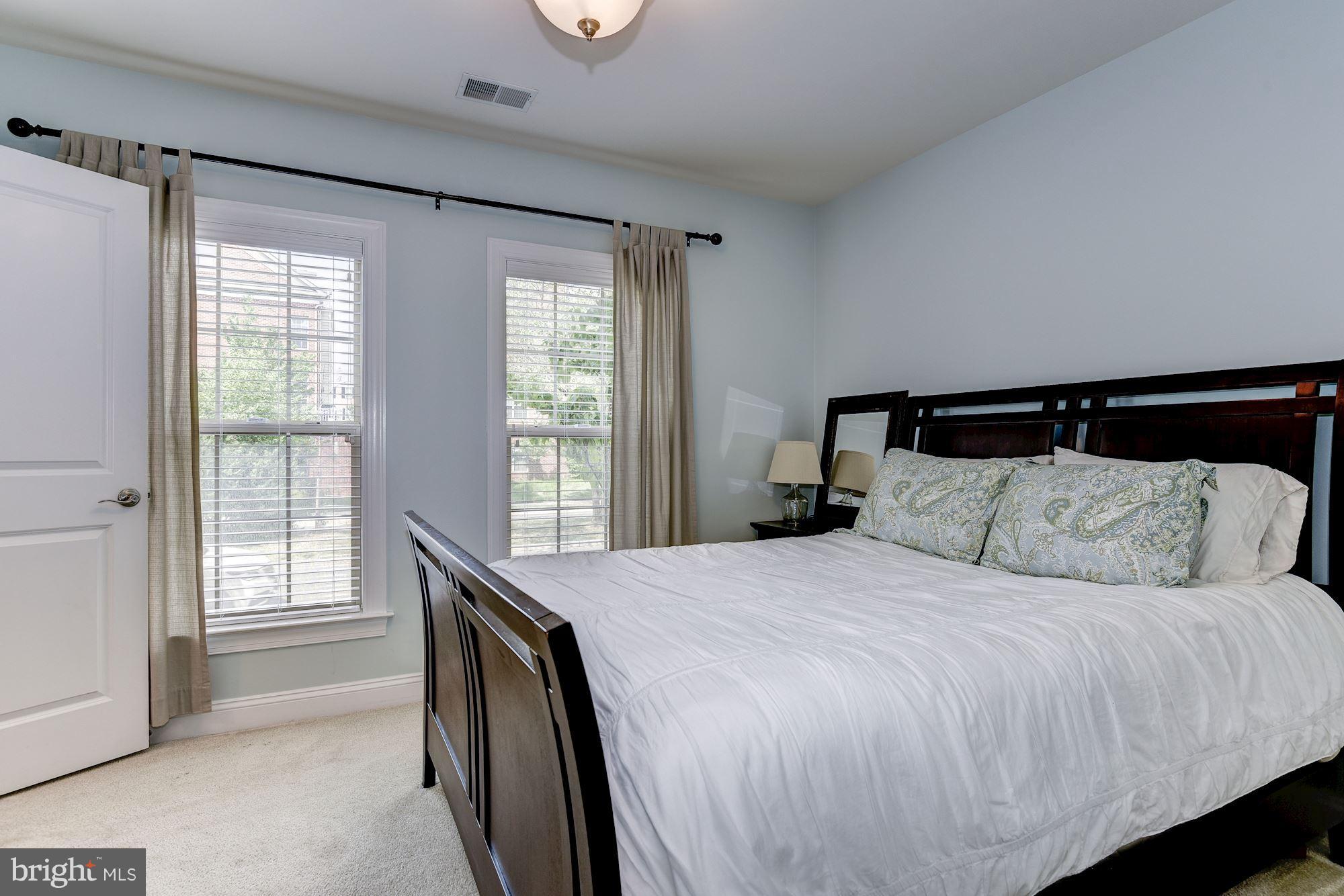 BALLSTON - Residential