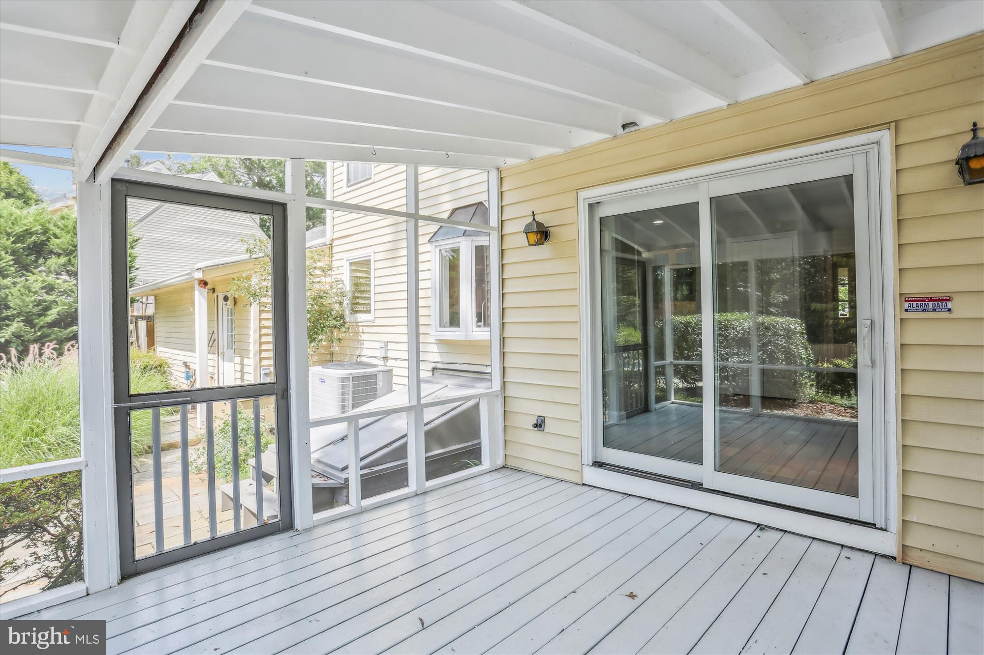 NORBECK ESTATES - Residential