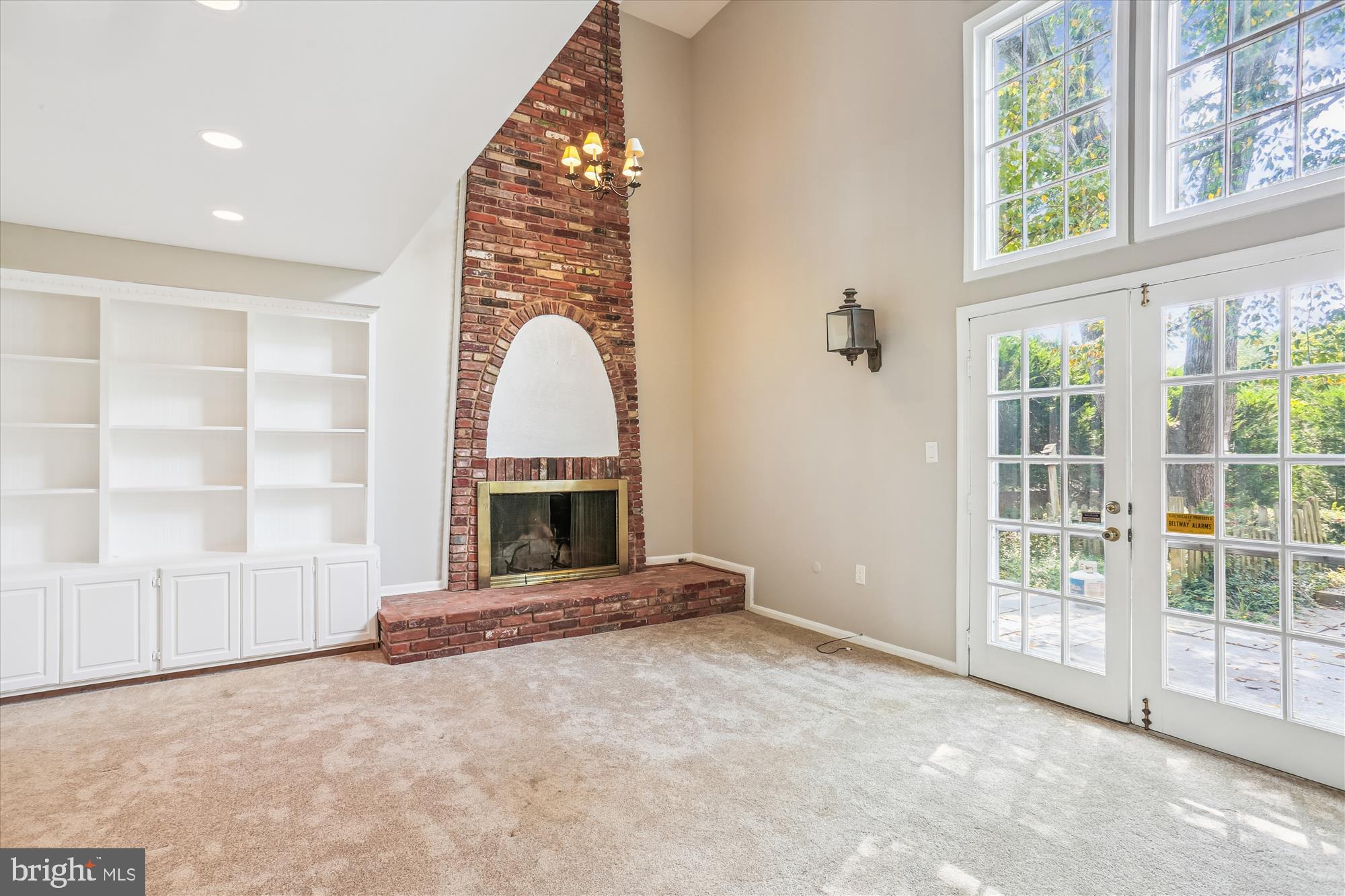 NORBECK ESTATES - Residential