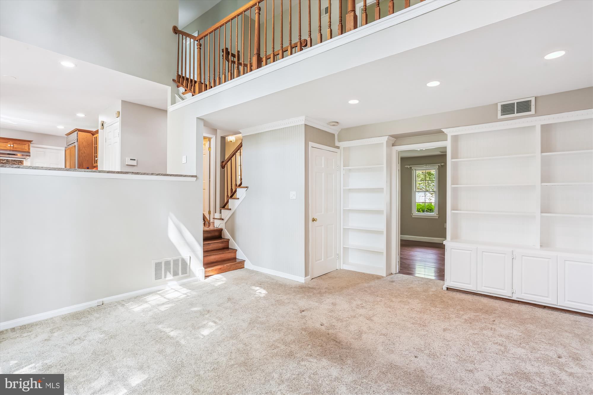 NORBECK ESTATES - Residential