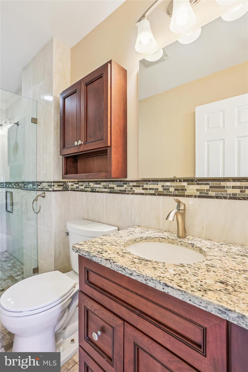 NORBECK ESTATES - Residential