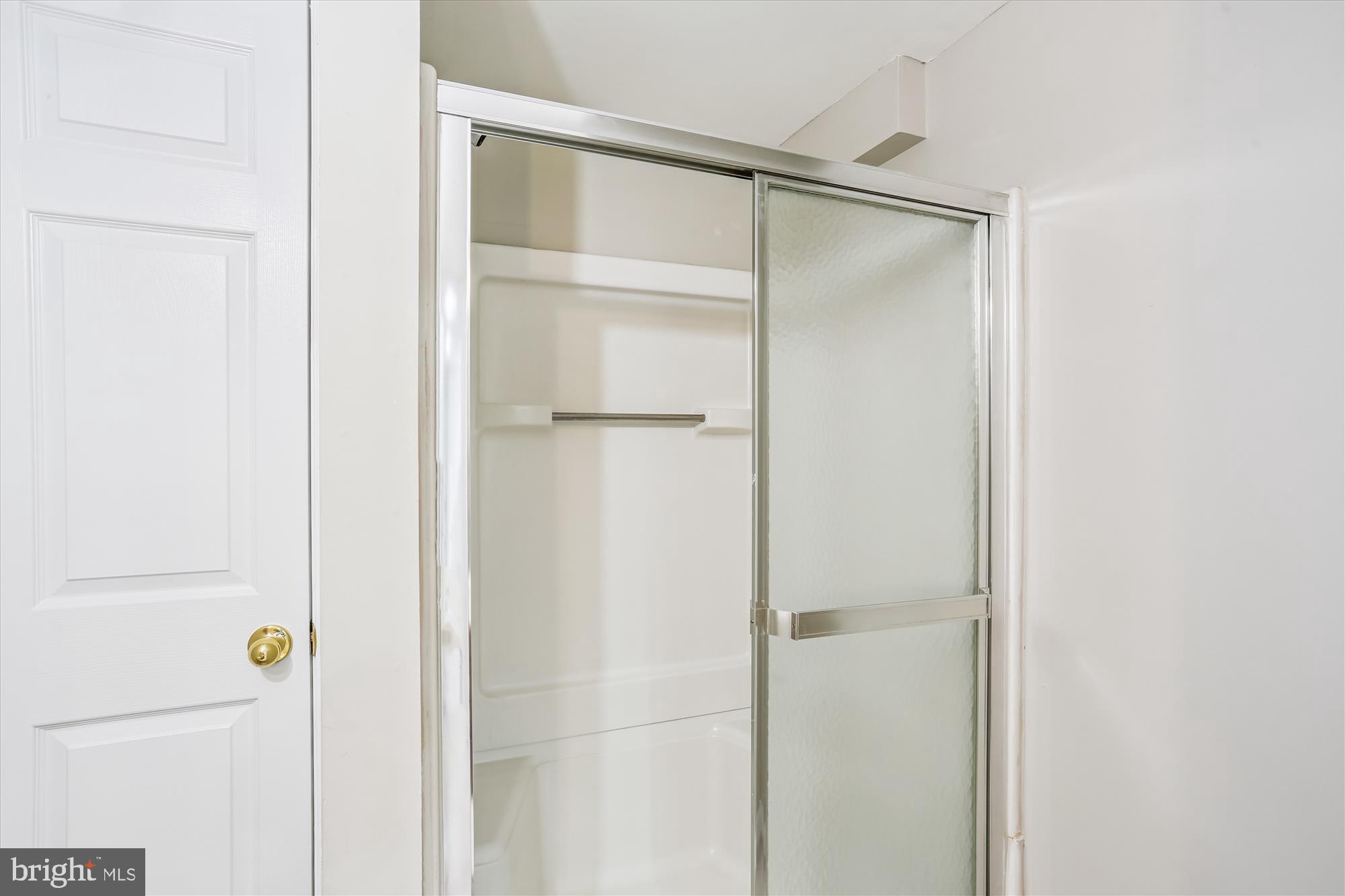 NORBECK ESTATES - Residential