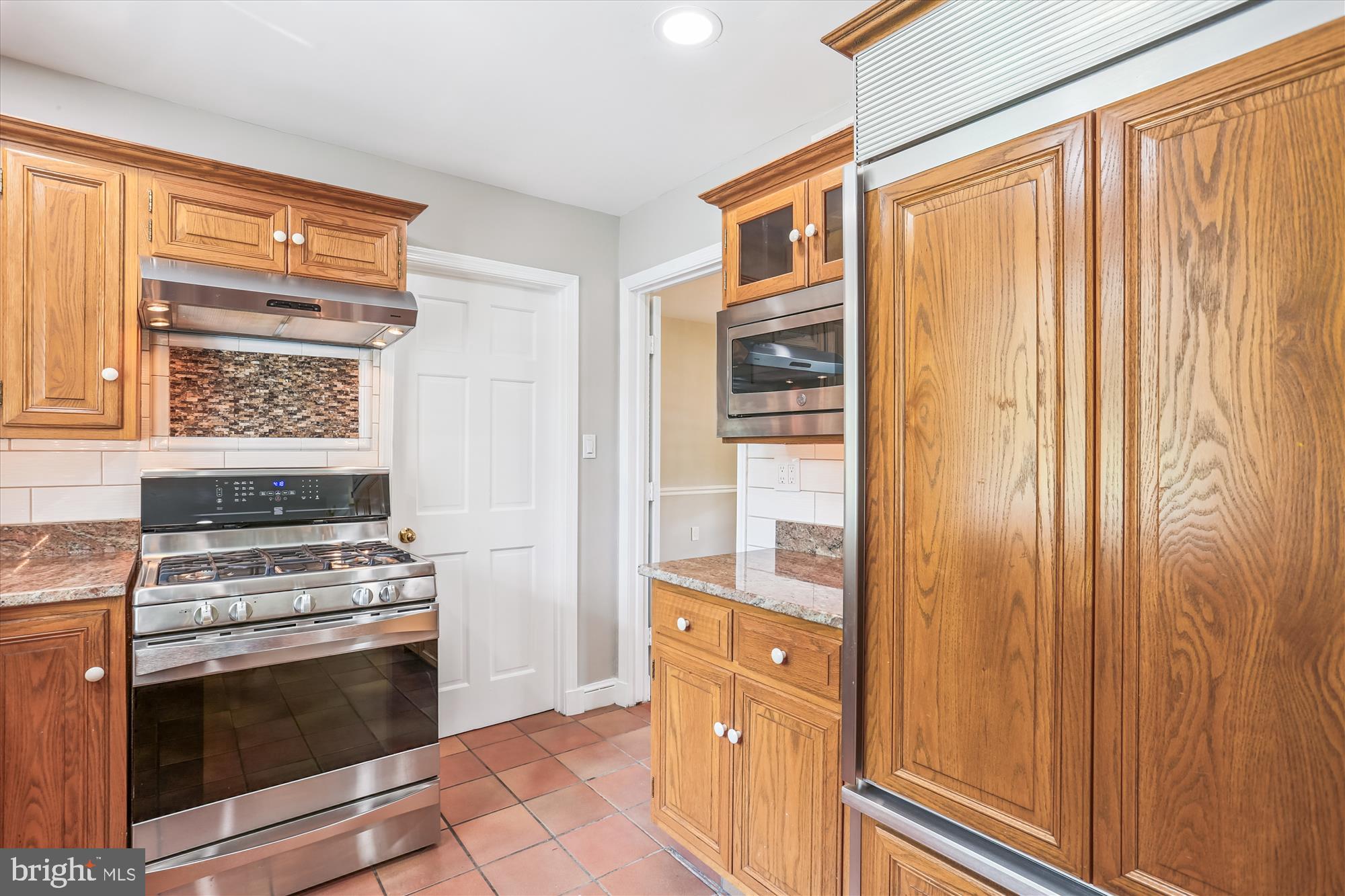 NORBECK ESTATES - Residential