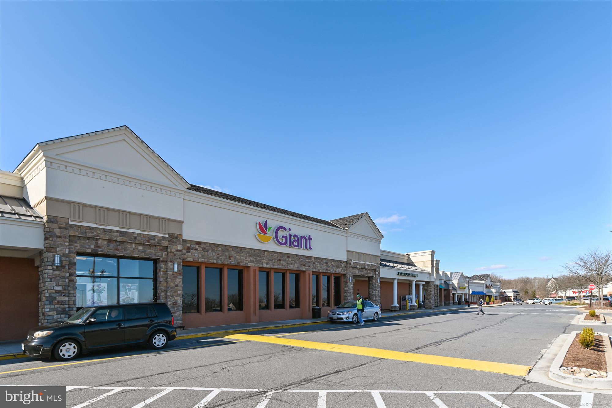 NORBECK ESTATES - Residential