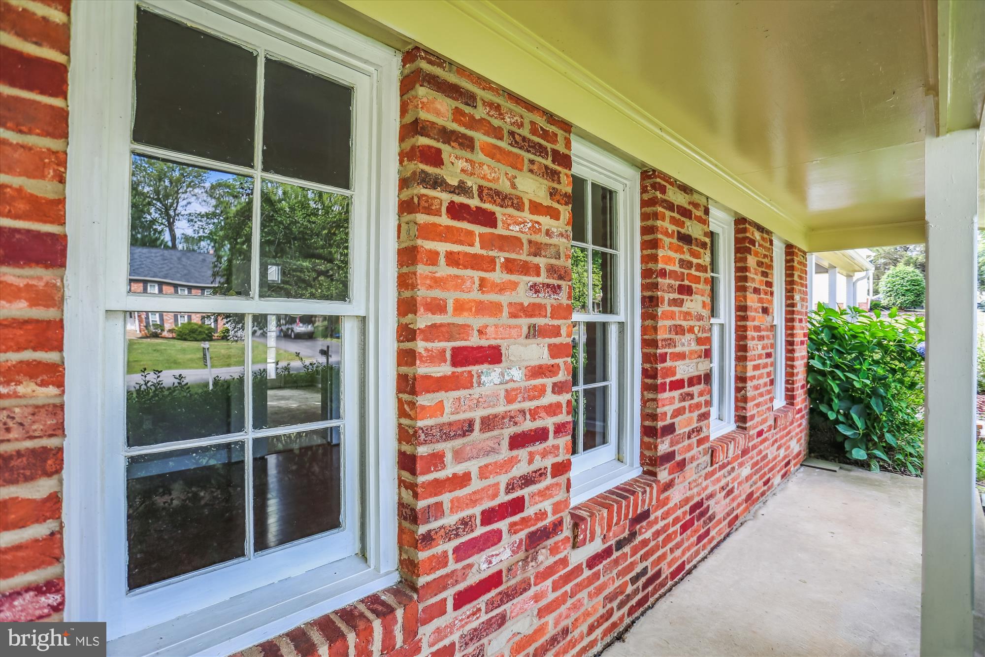 NORBECK ESTATES - Residential