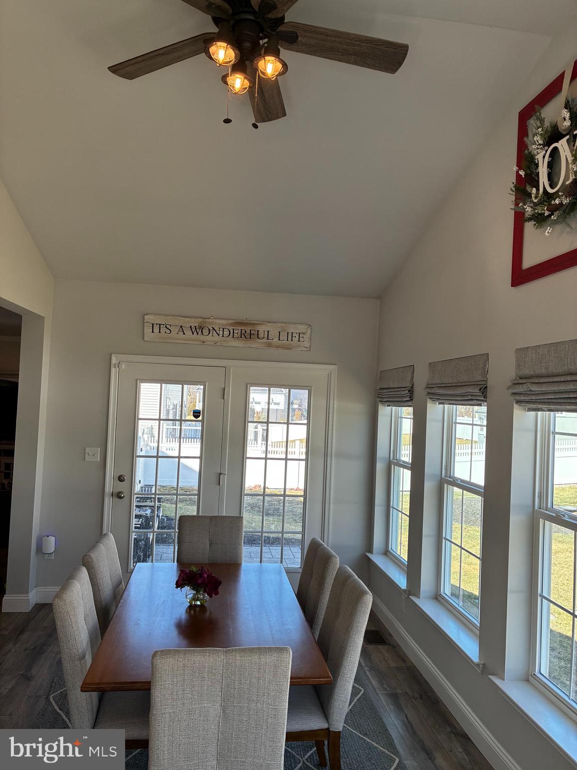 PENNSBURG - Residential