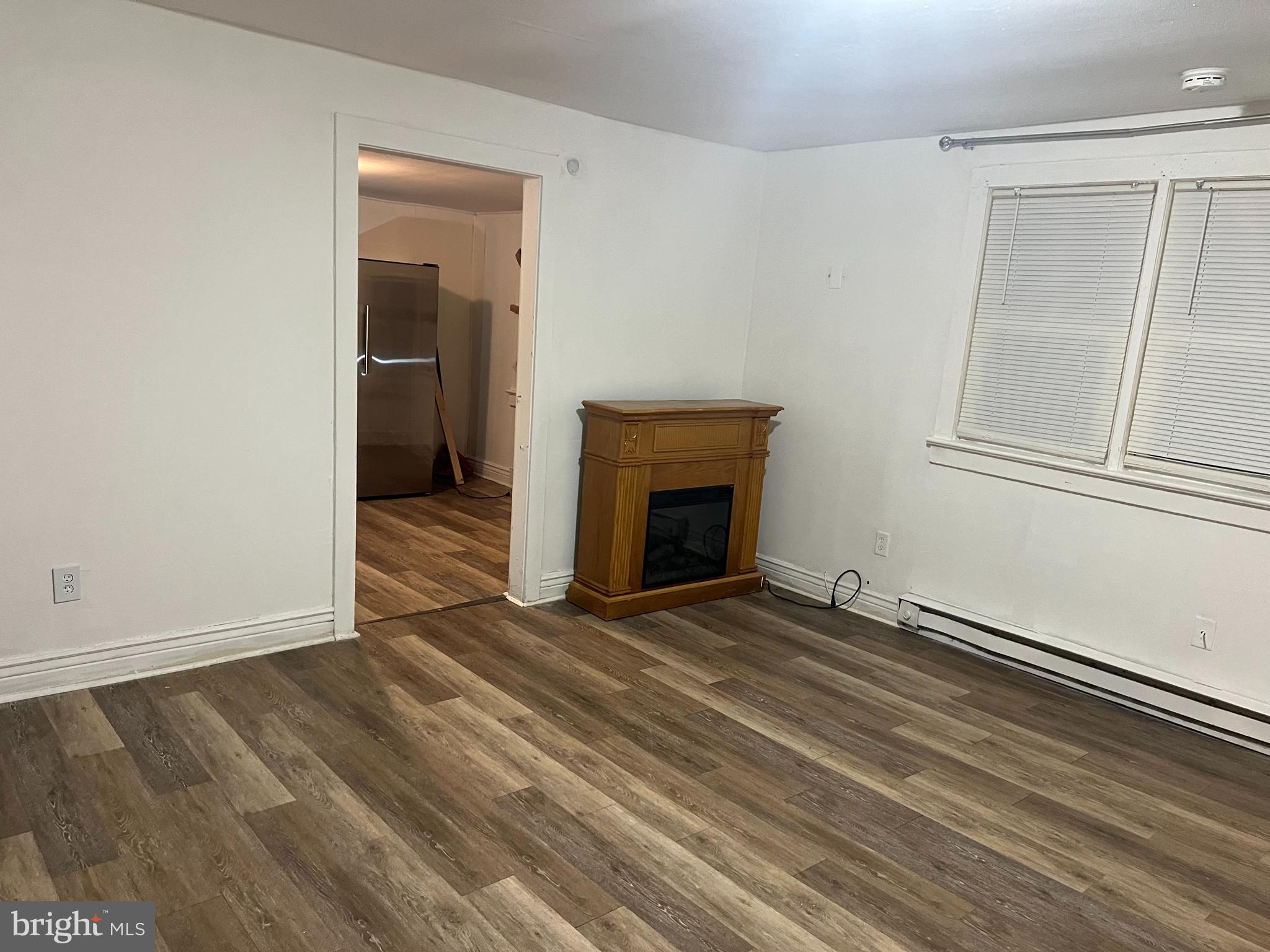 16 S NEW STREET APT 1