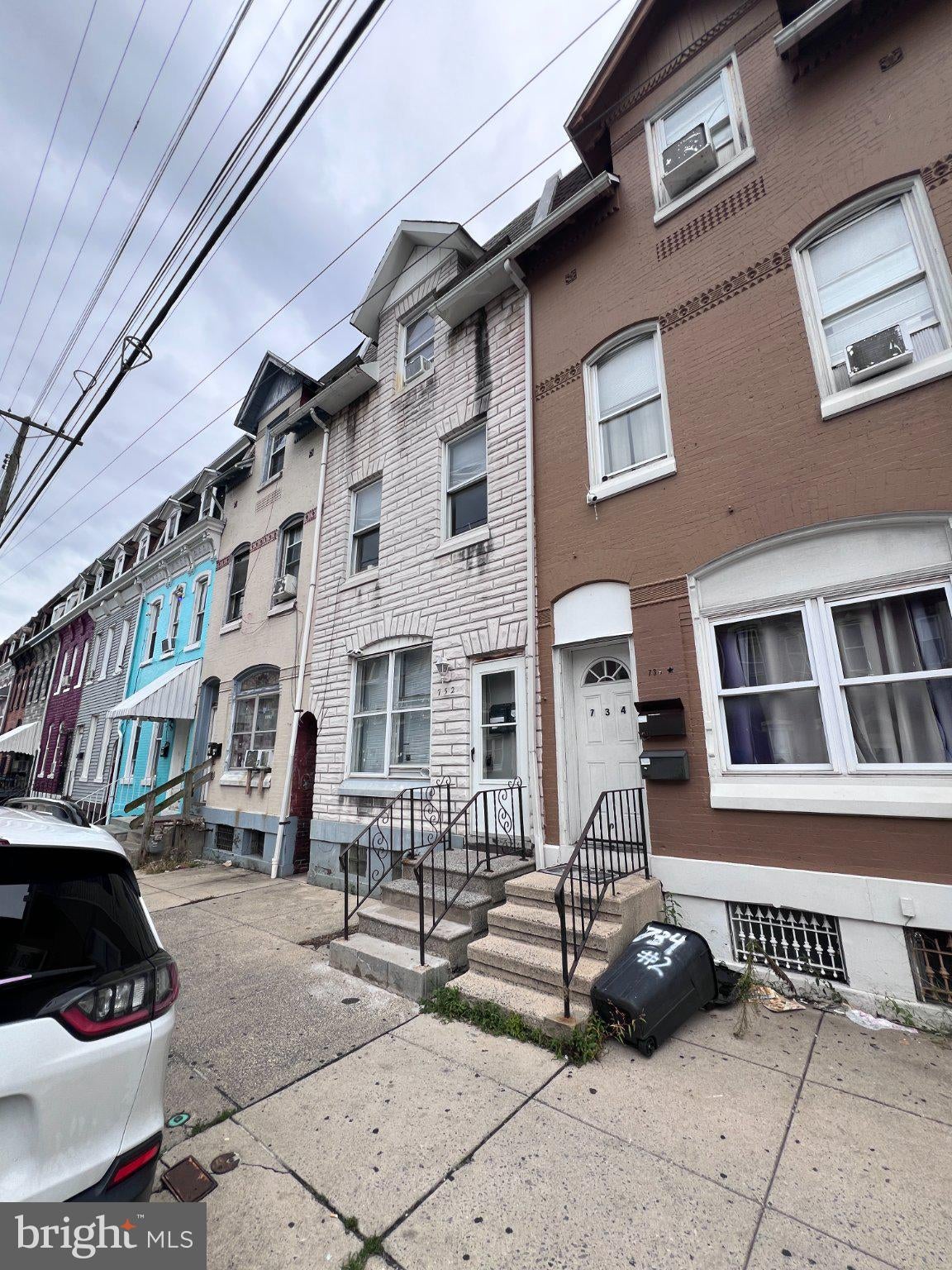 732 N 10TH STREET