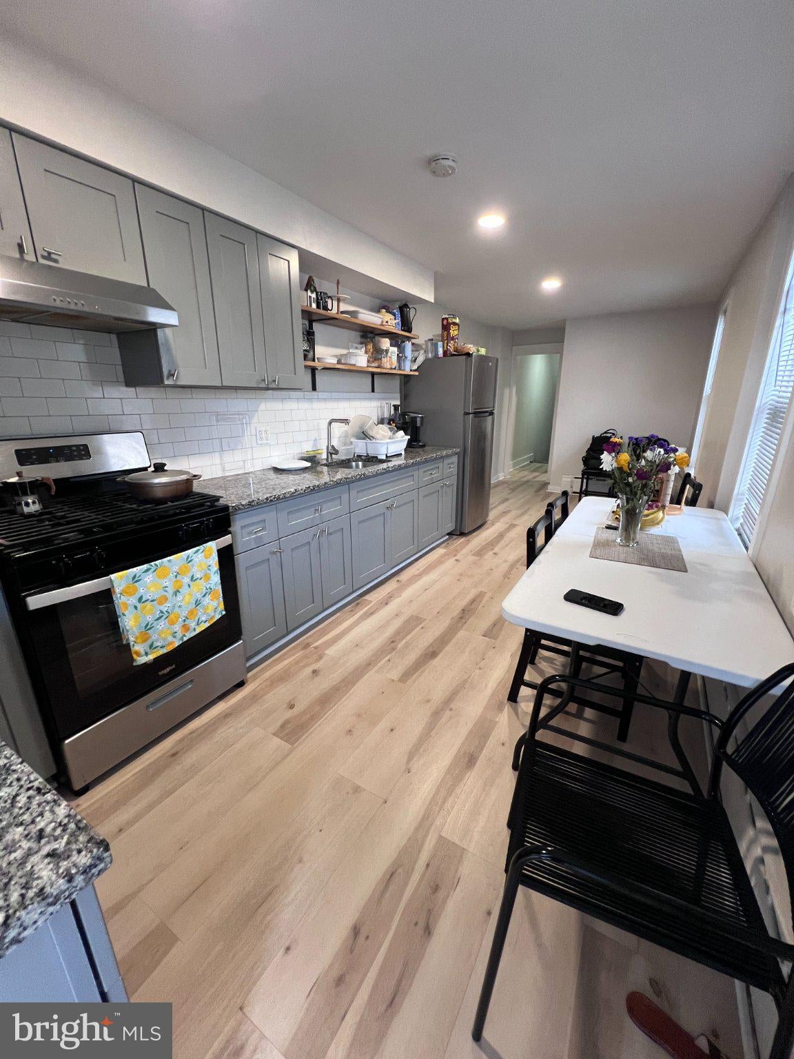 732 N 10TH STREET