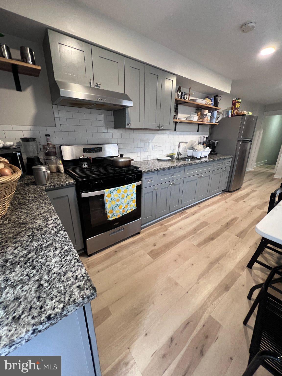 732 N 10TH STREET