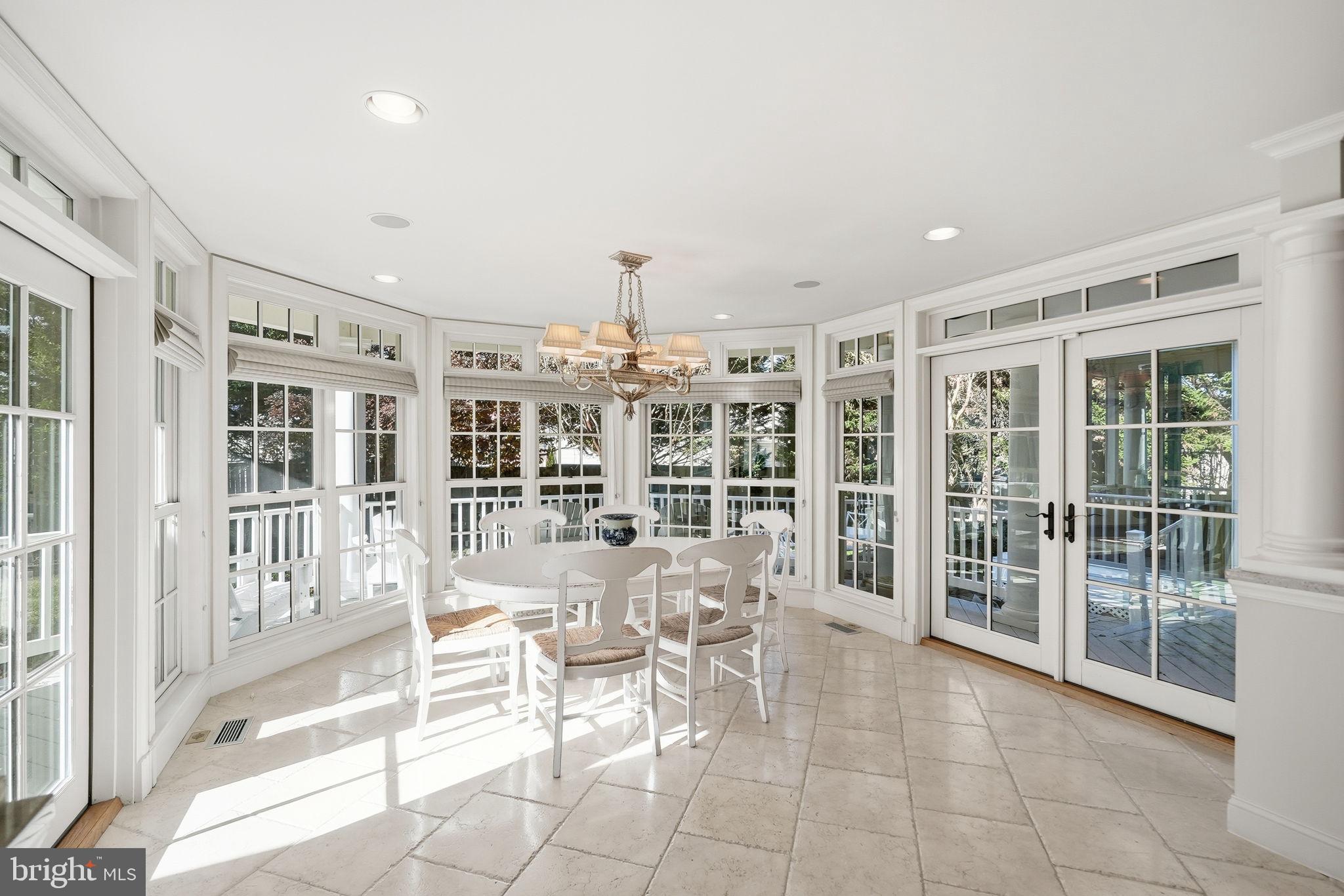 HORIZON HILL - Residential