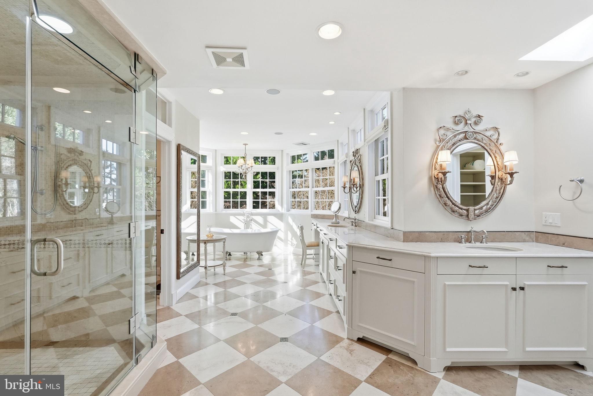 HORIZON HILL - Residential