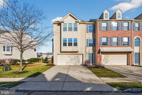 Condo For Sale - 109 Helen Drive<br/> CINNAMINSON, NJ 08077