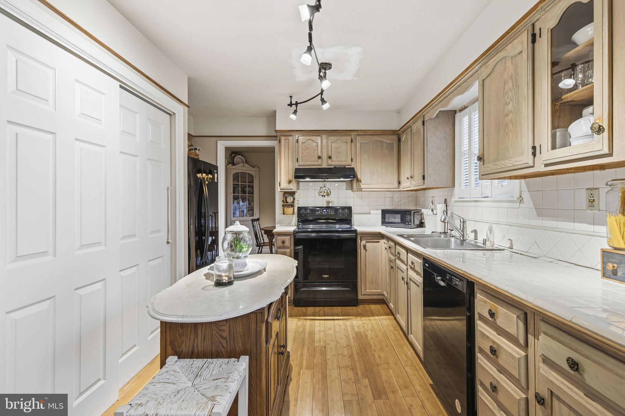 JARRETTSVILLE - Residential