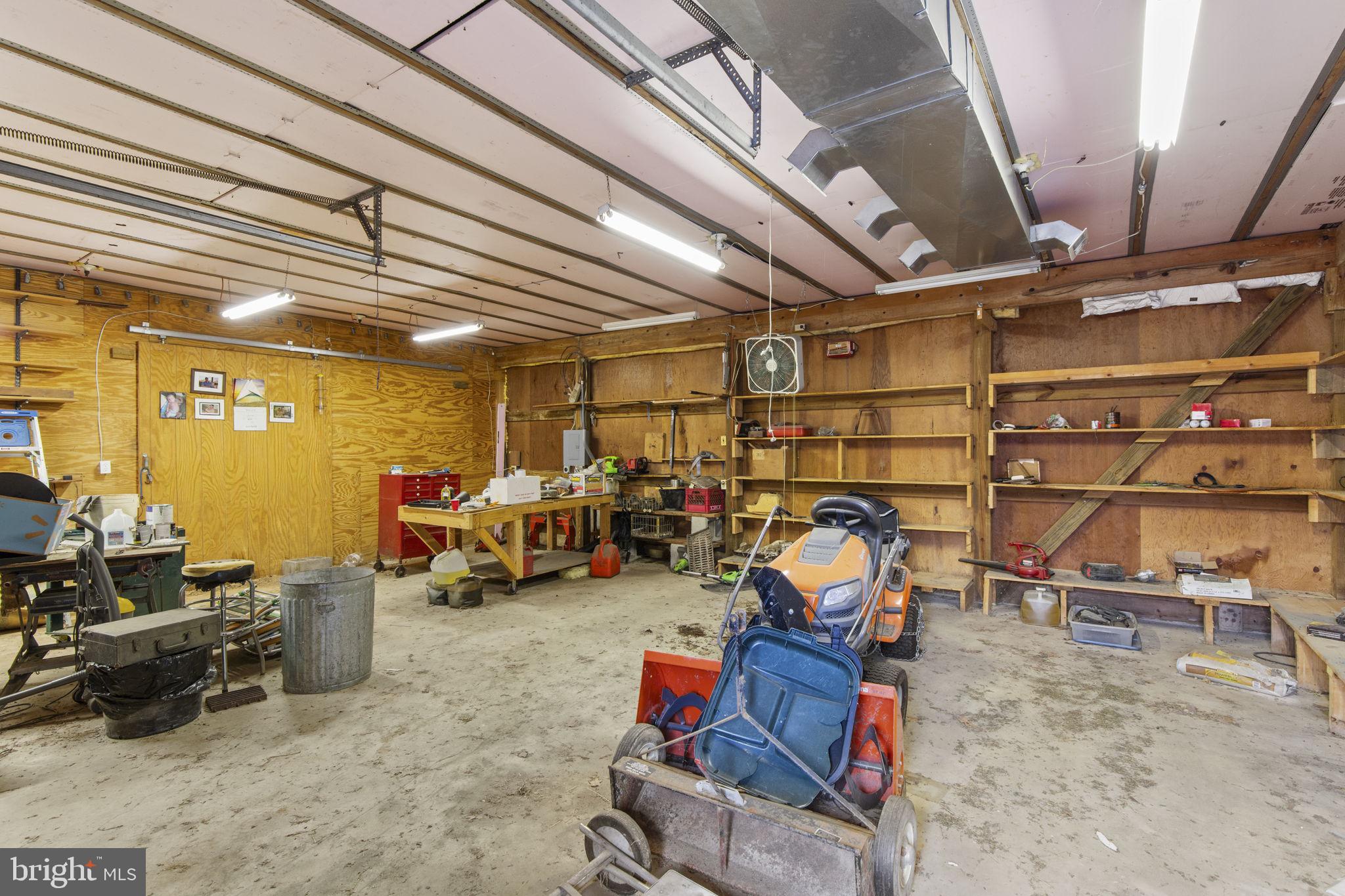 JARRETTSVILLE - Residential