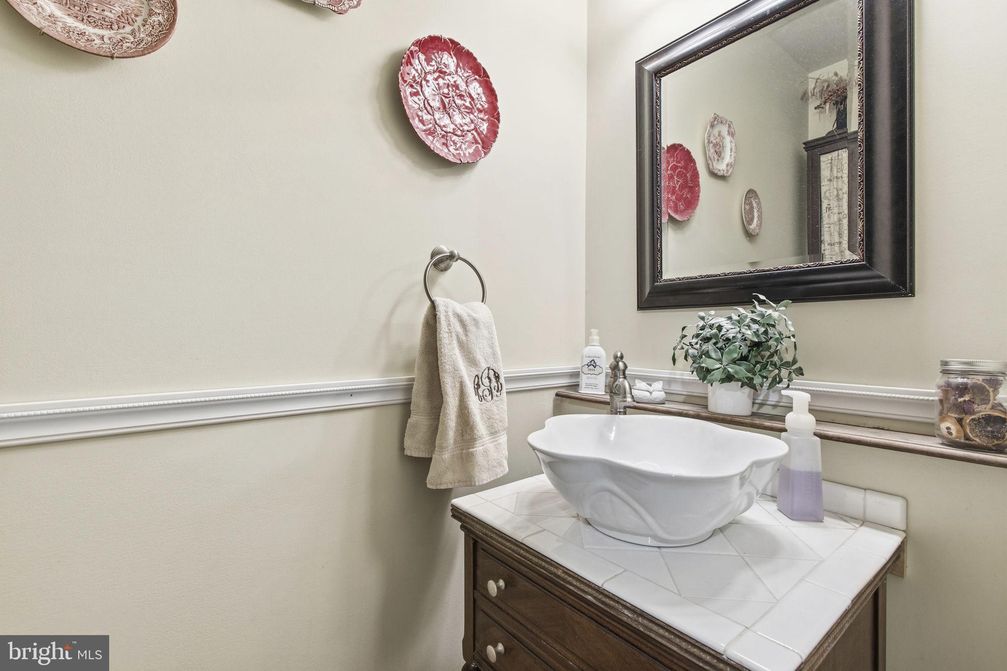 JARRETTSVILLE - Residential