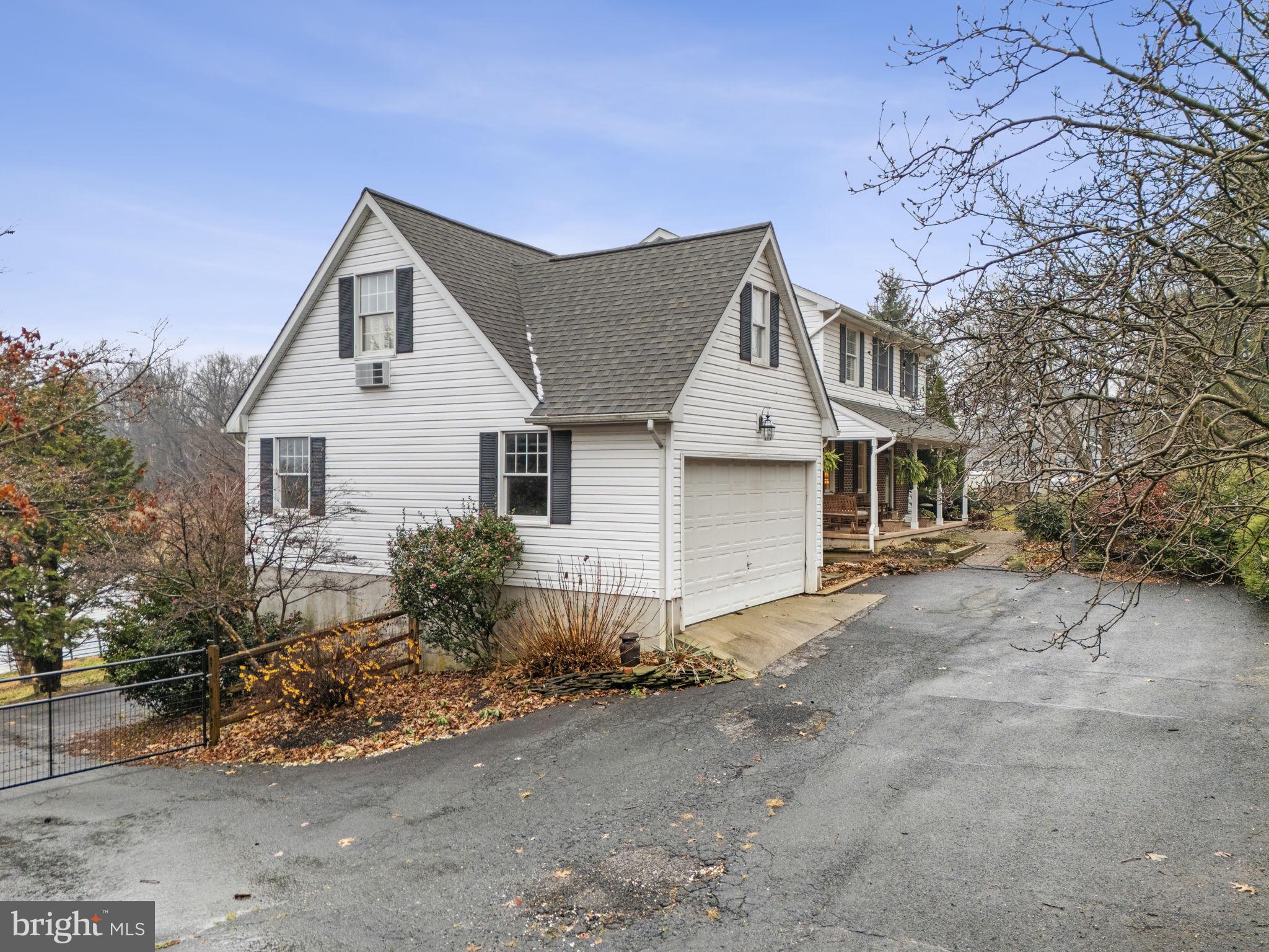 JARRETTSVILLE - Residential