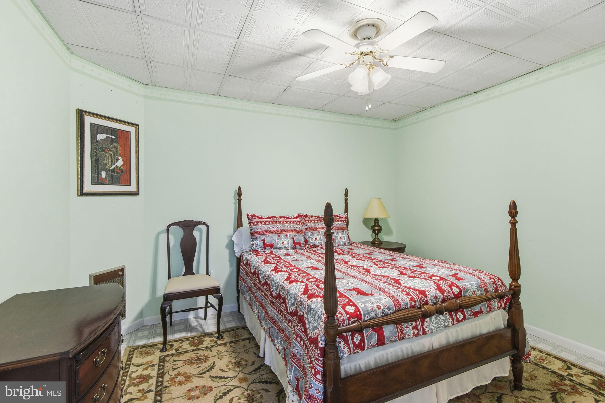 JARRETTSVILLE - Residential