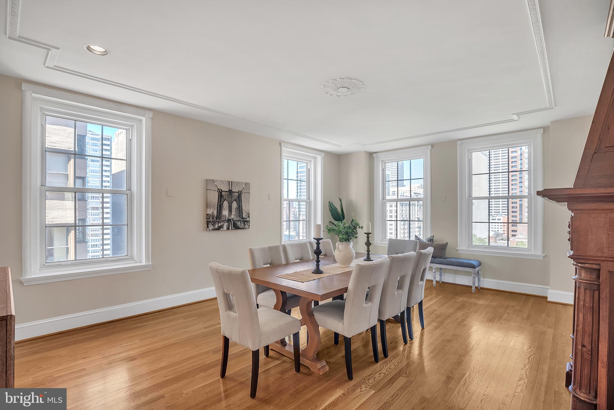 RITTENHOUSE SQUARE - Residential