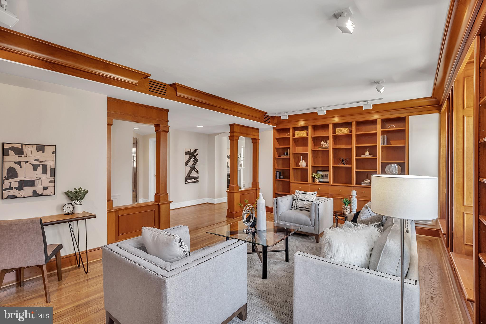 RITTENHOUSE SQUARE - Residential