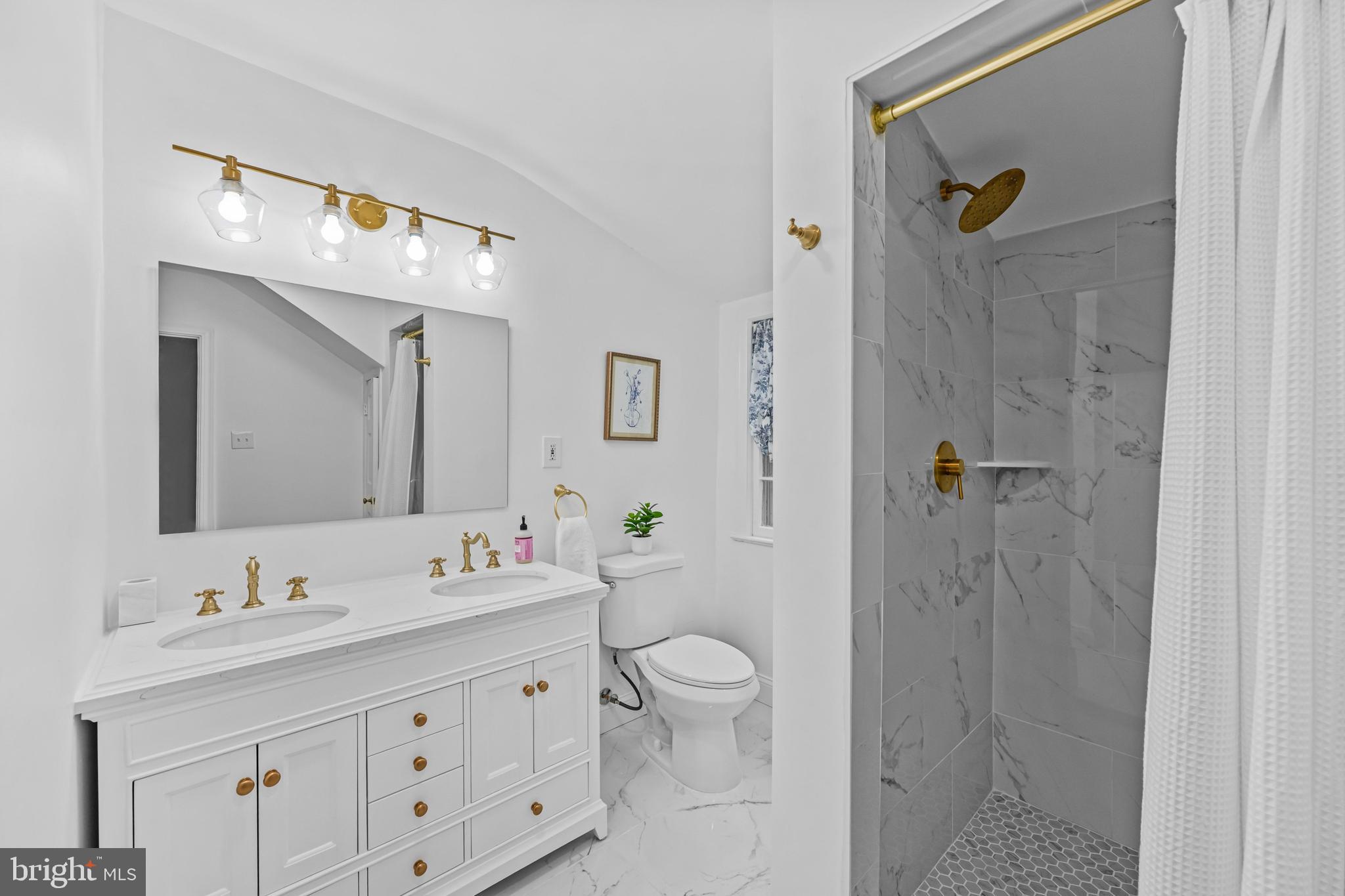 ROCK CREEK HILLS - Residential