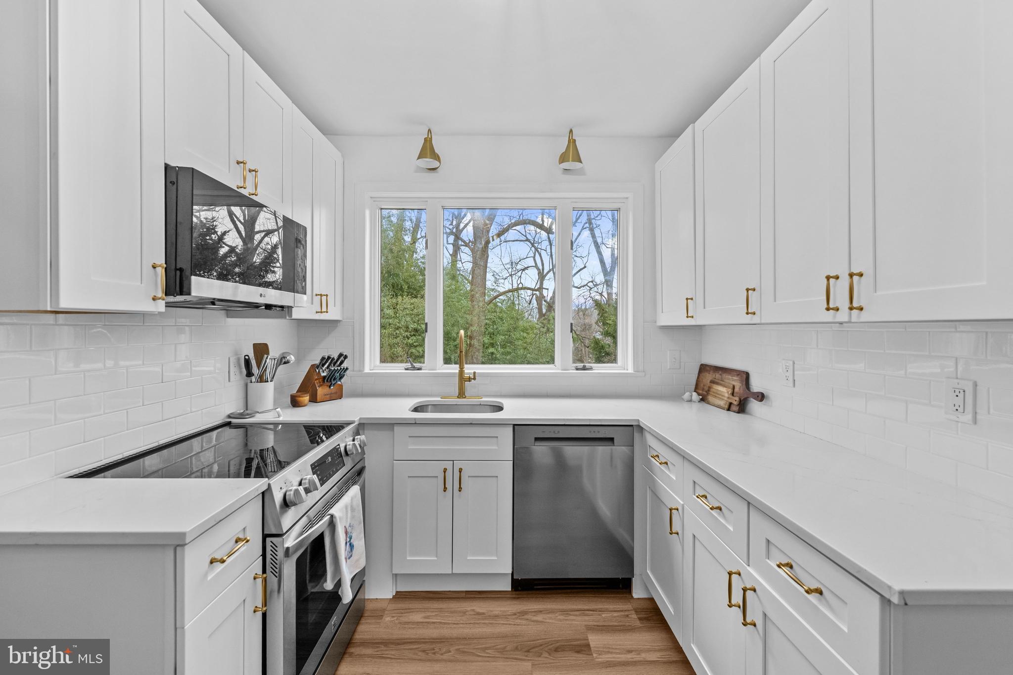 ROCK CREEK HILLS - Residential