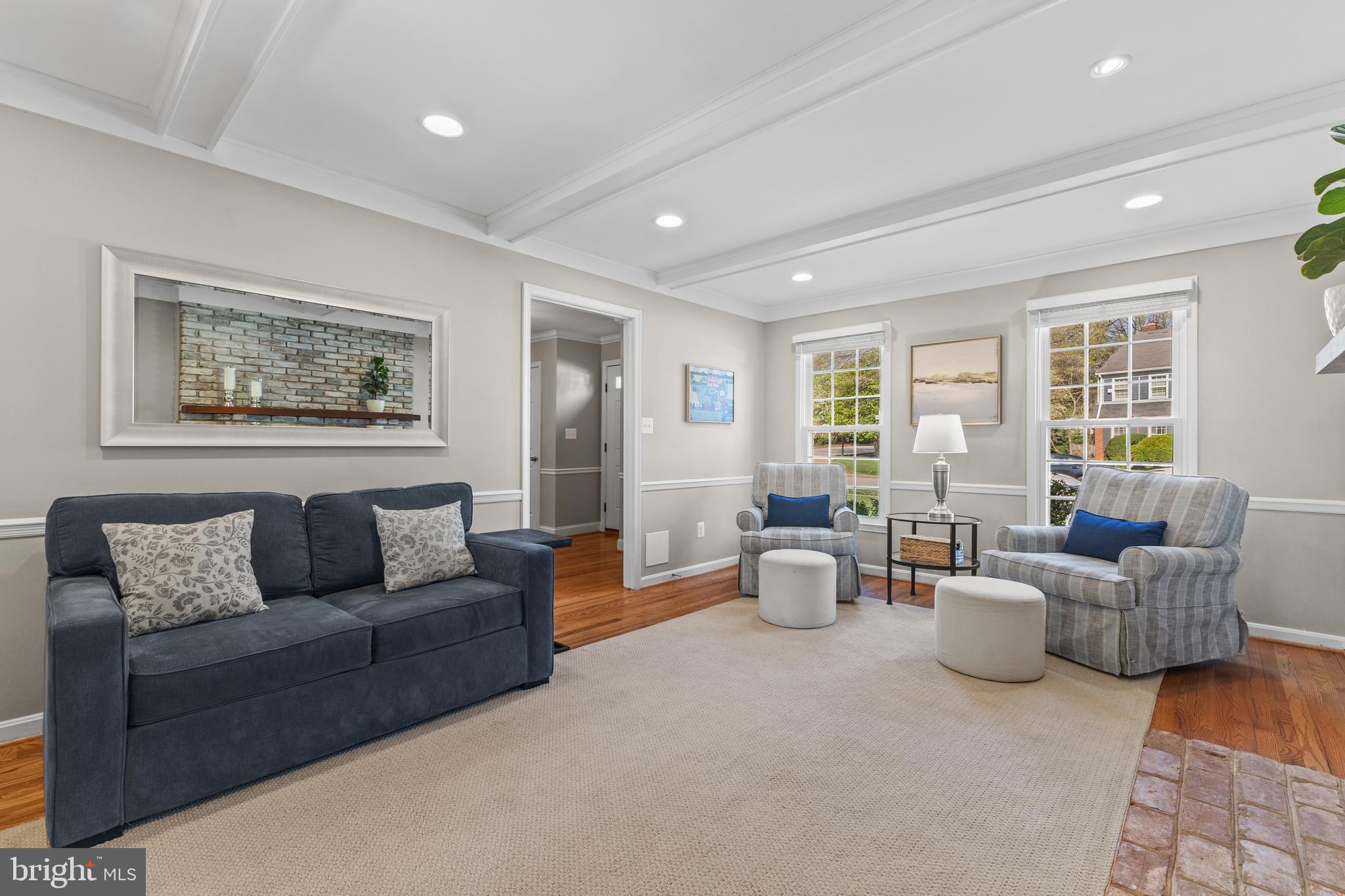 RIVERWOOD - Residential