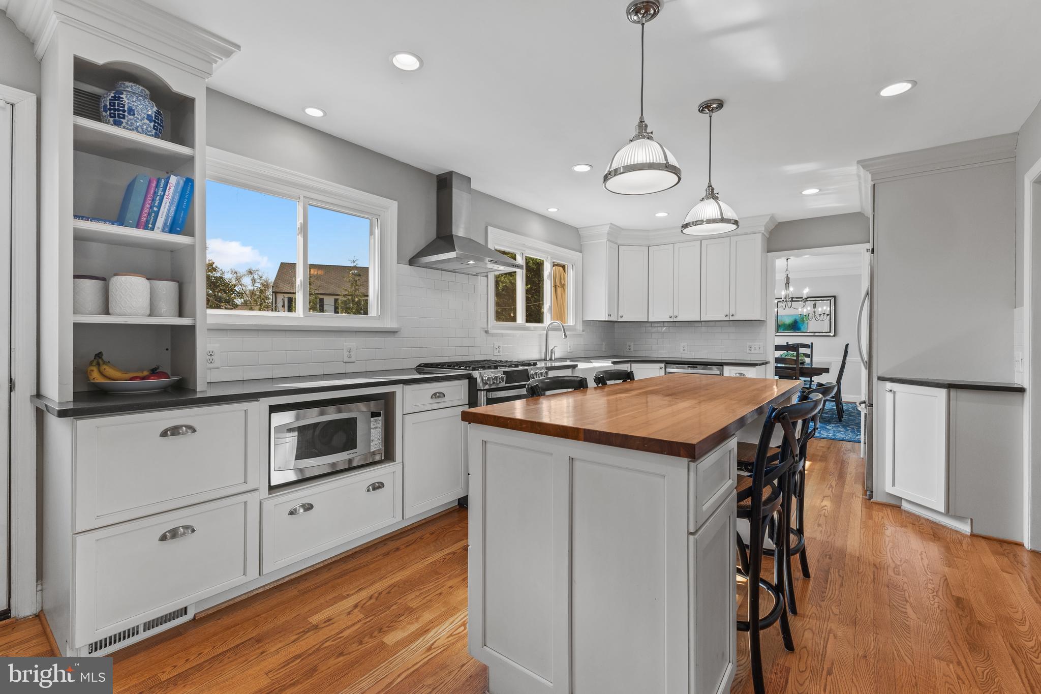 RIVERWOOD - Residential