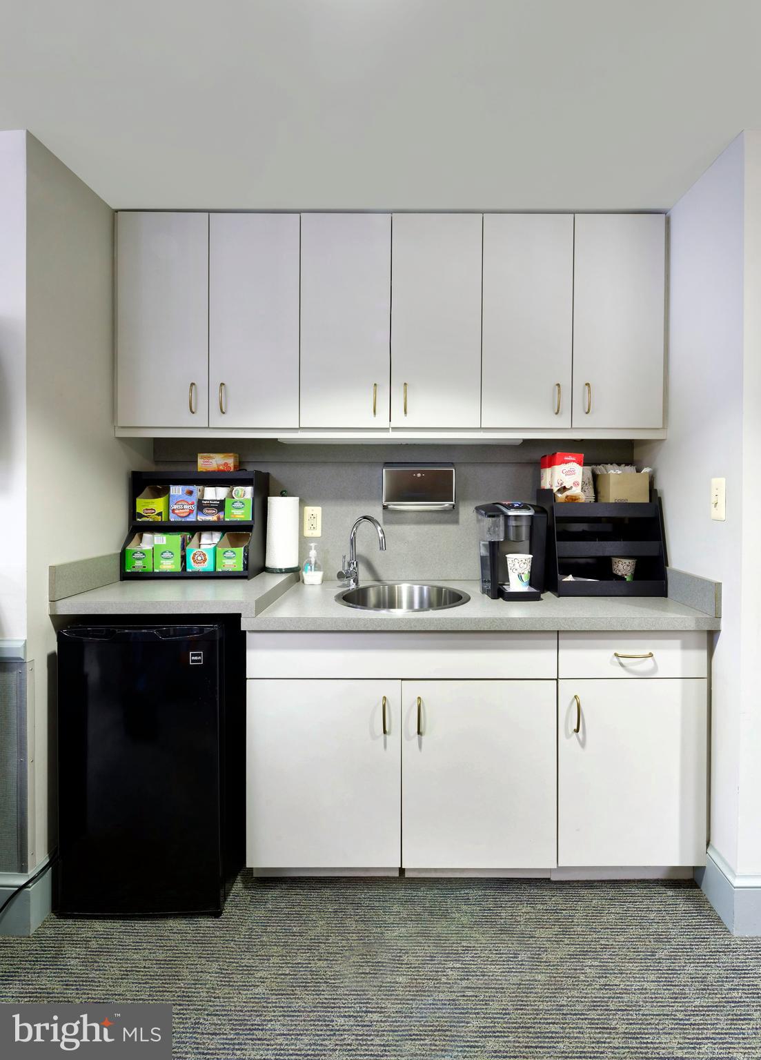 TOWN OF MIDDLEBURG - Commercial Sale