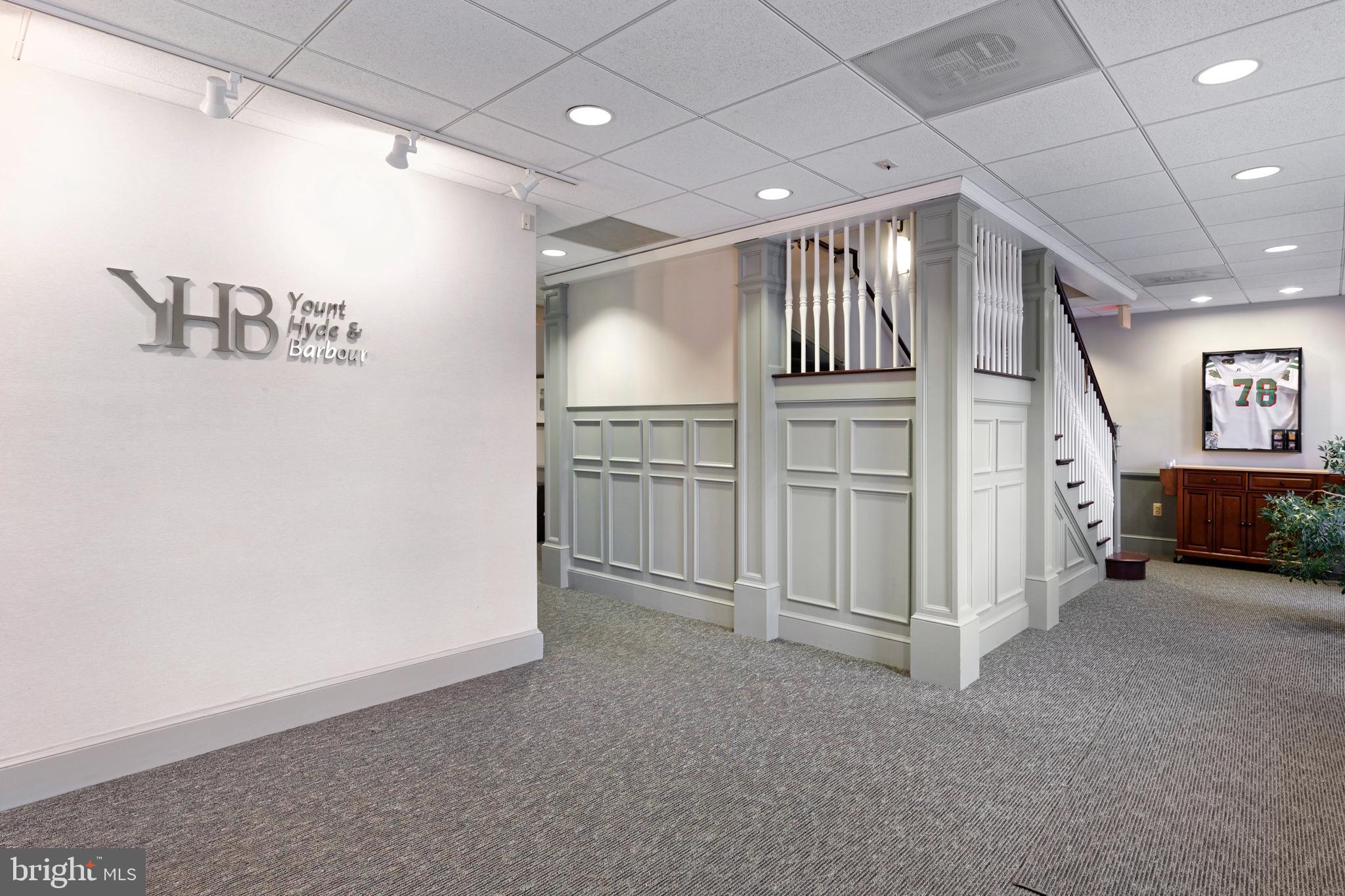 TOWN OF MIDDLEBURG - Commercial Sale