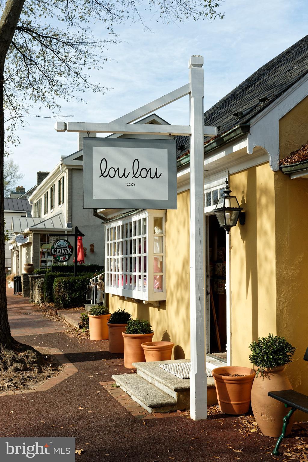 TOWN OF MIDDLEBURG - Commercial Sale