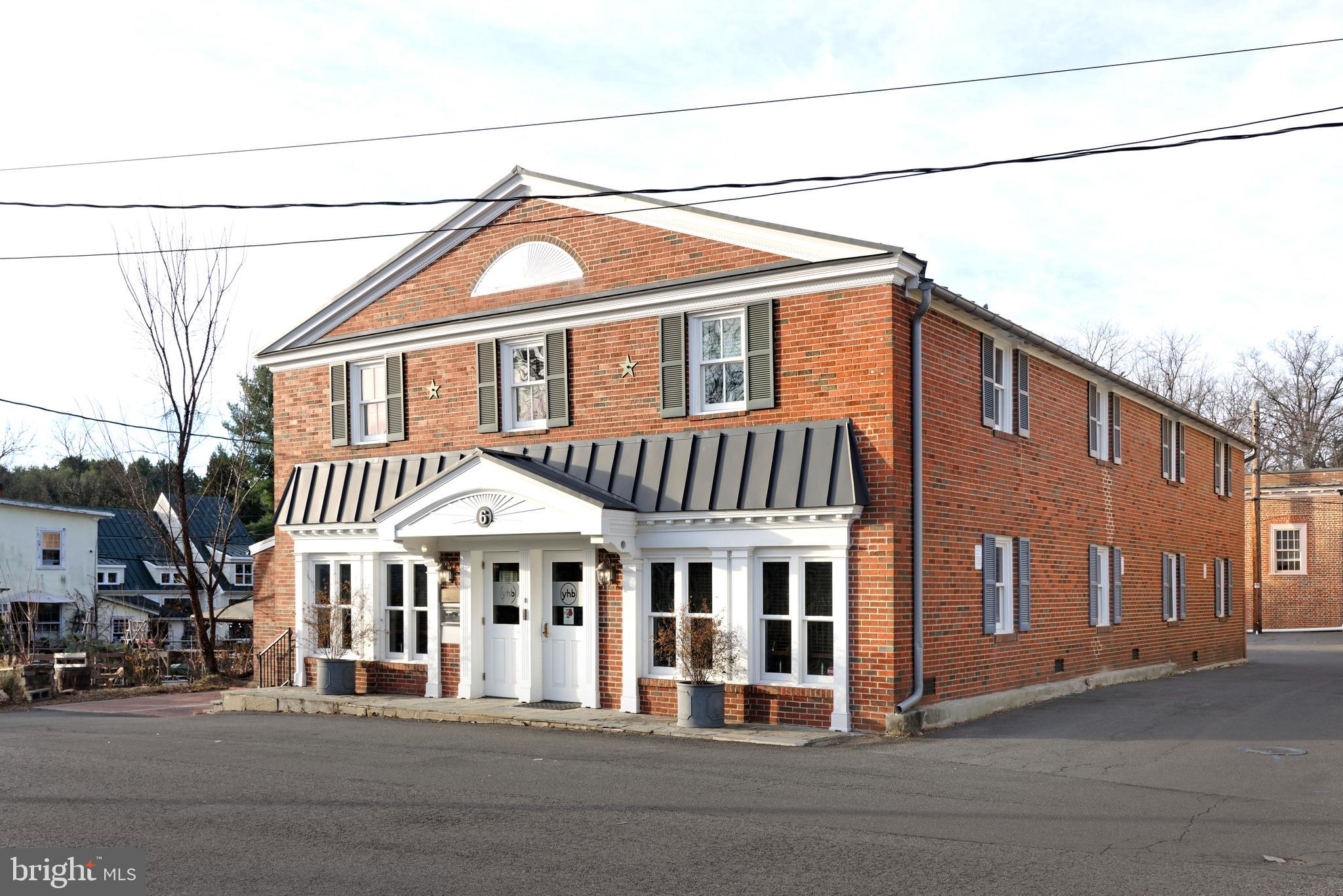 6 S PENDLETON STREET